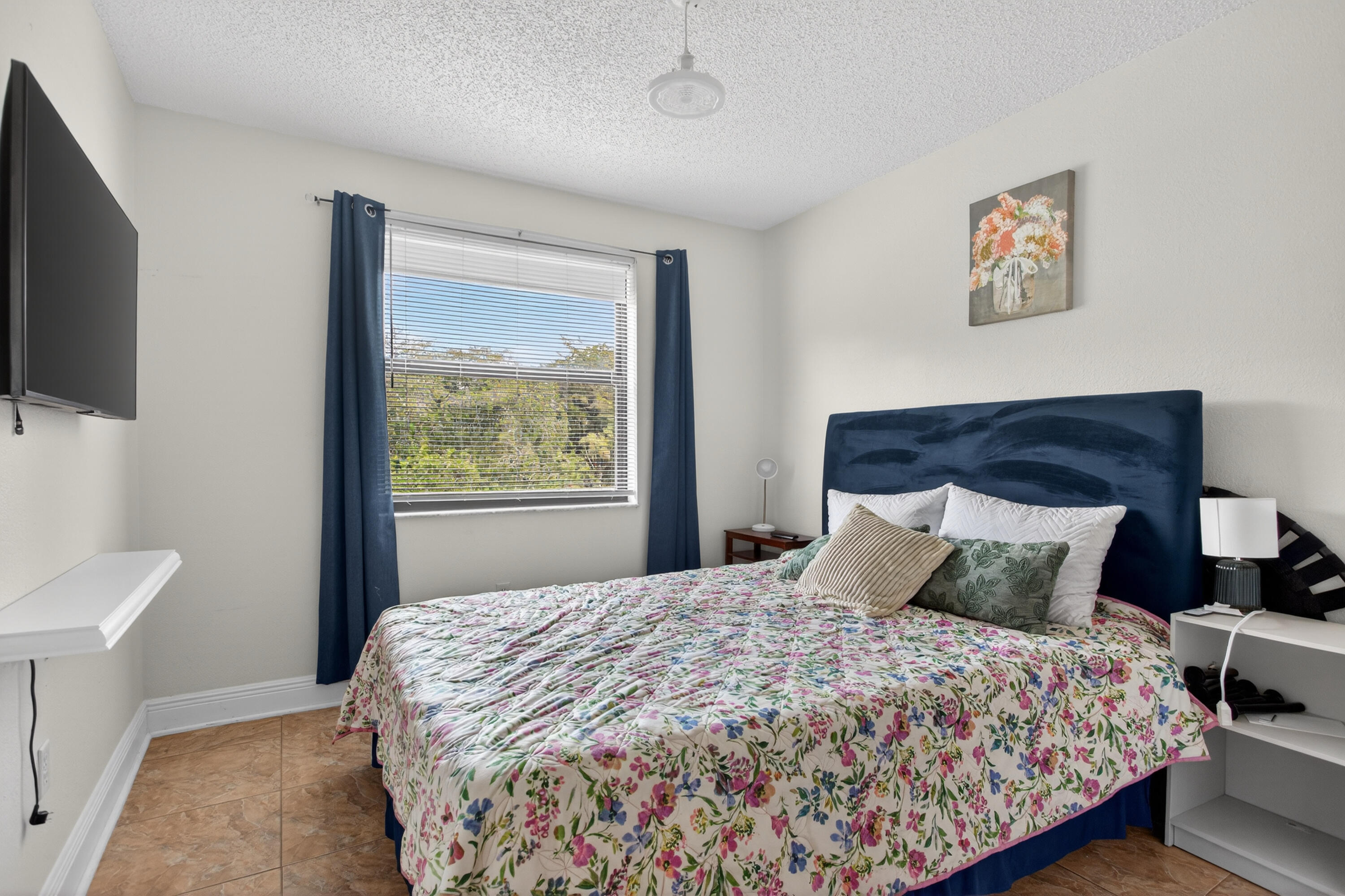 4151 Coral Tree Circle 251 Property Photo 21