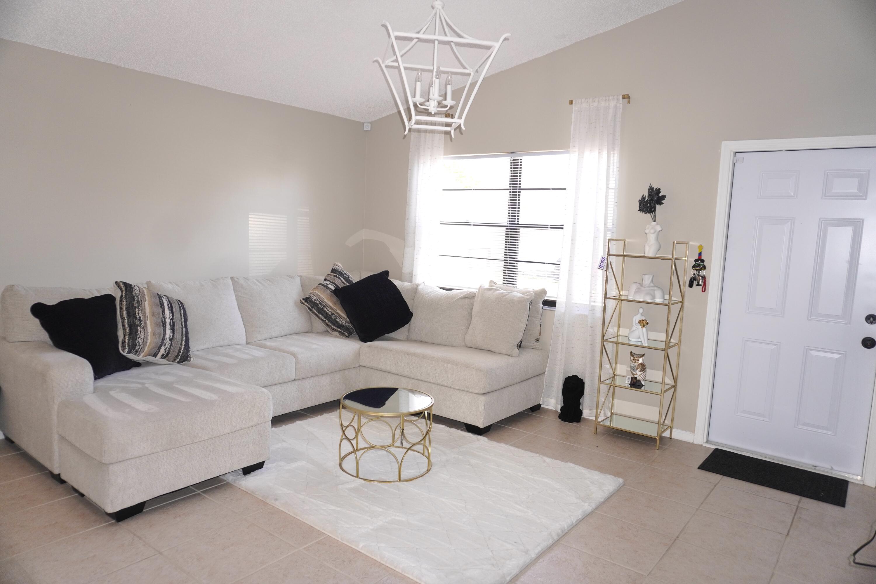 8731 Uranus Terrace Property Photo 4