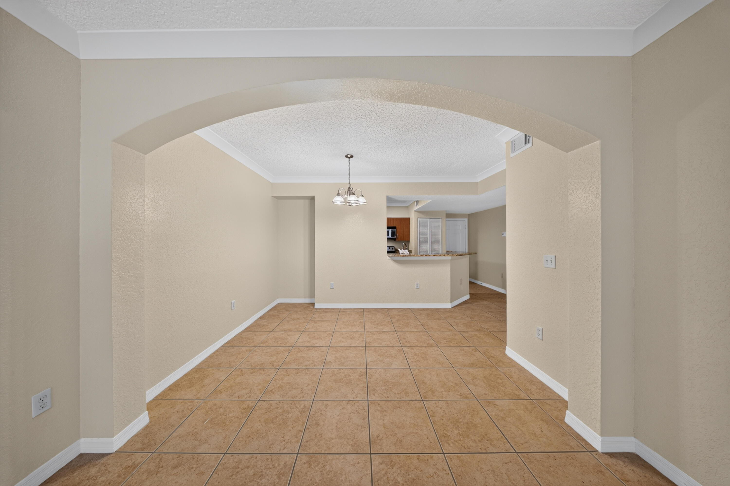 150 Sw Peacock Boulevard 26-102 Property Photo 2