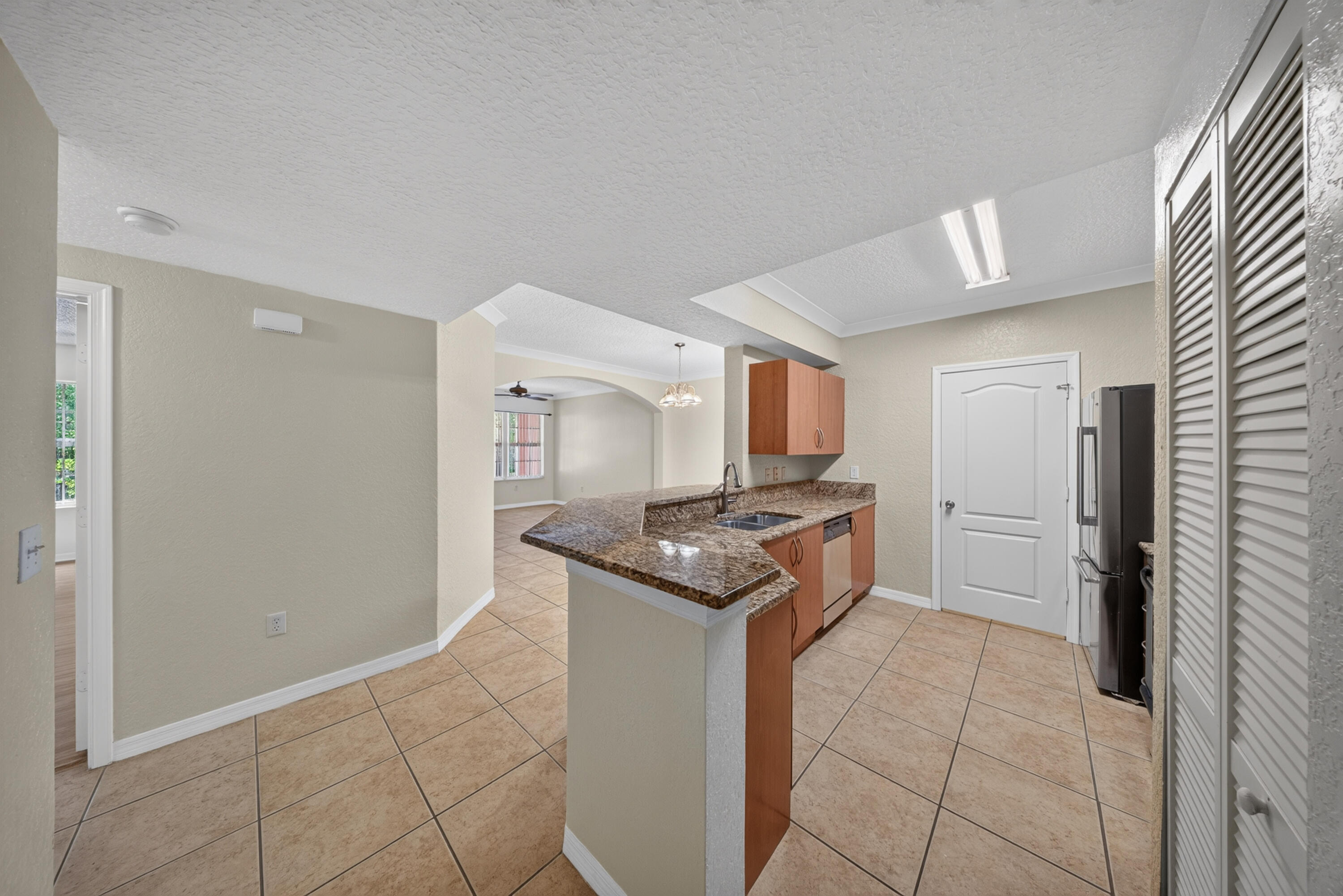150 Sw Peacock Boulevard 26-102 Property Photo 9