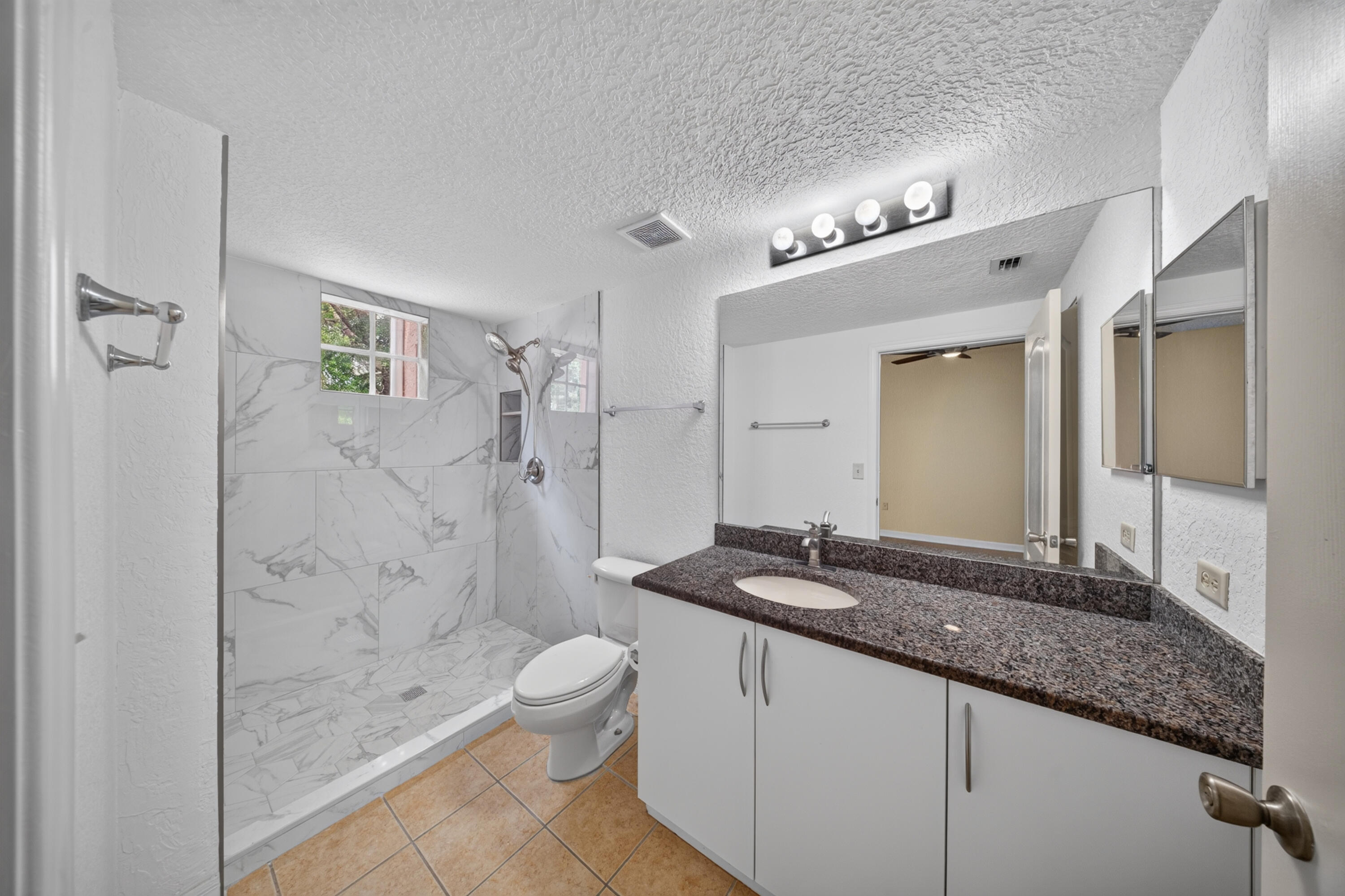 150 Sw Peacock Boulevard 26-102 Property Photo 19