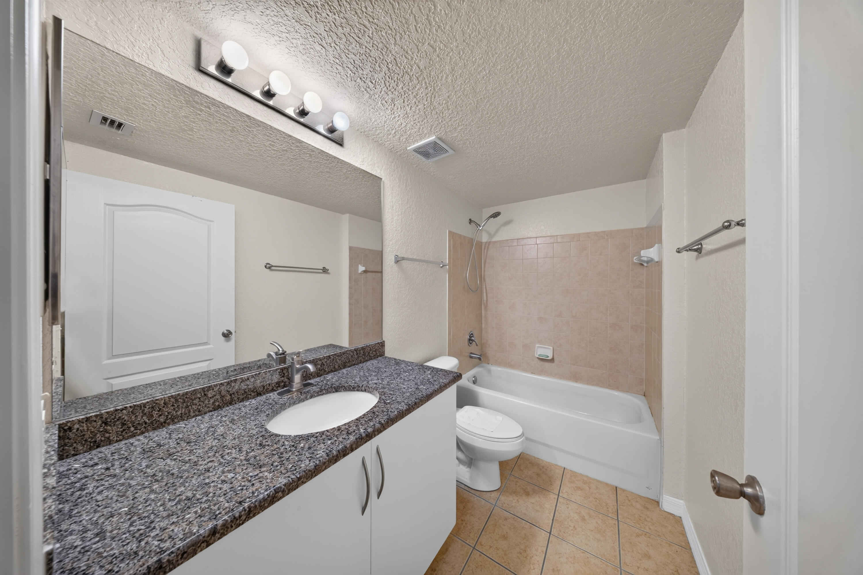 150 Sw Peacock Boulevard 26-102 Property Photo 22
