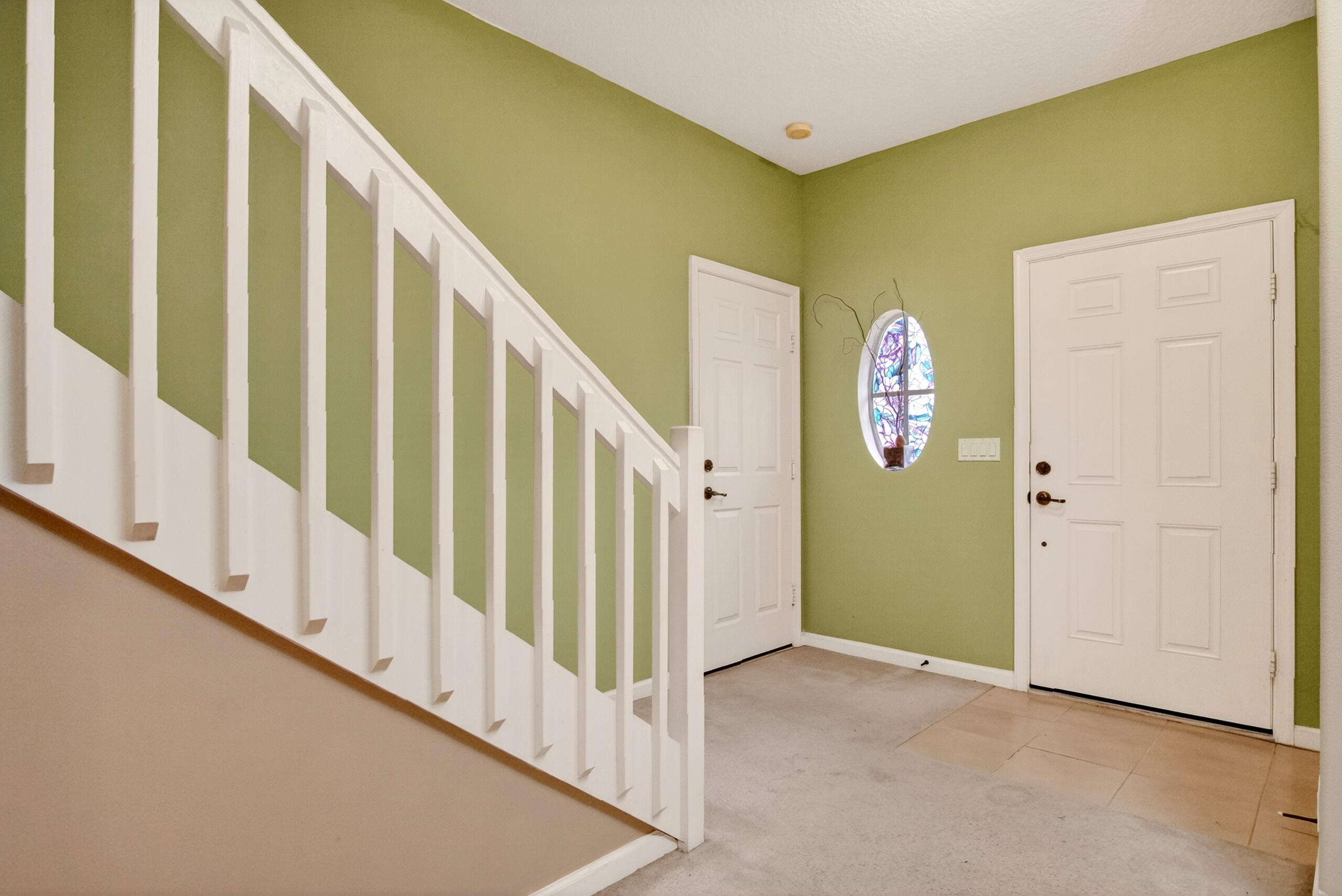 1911 77th Drive Property Photo 5