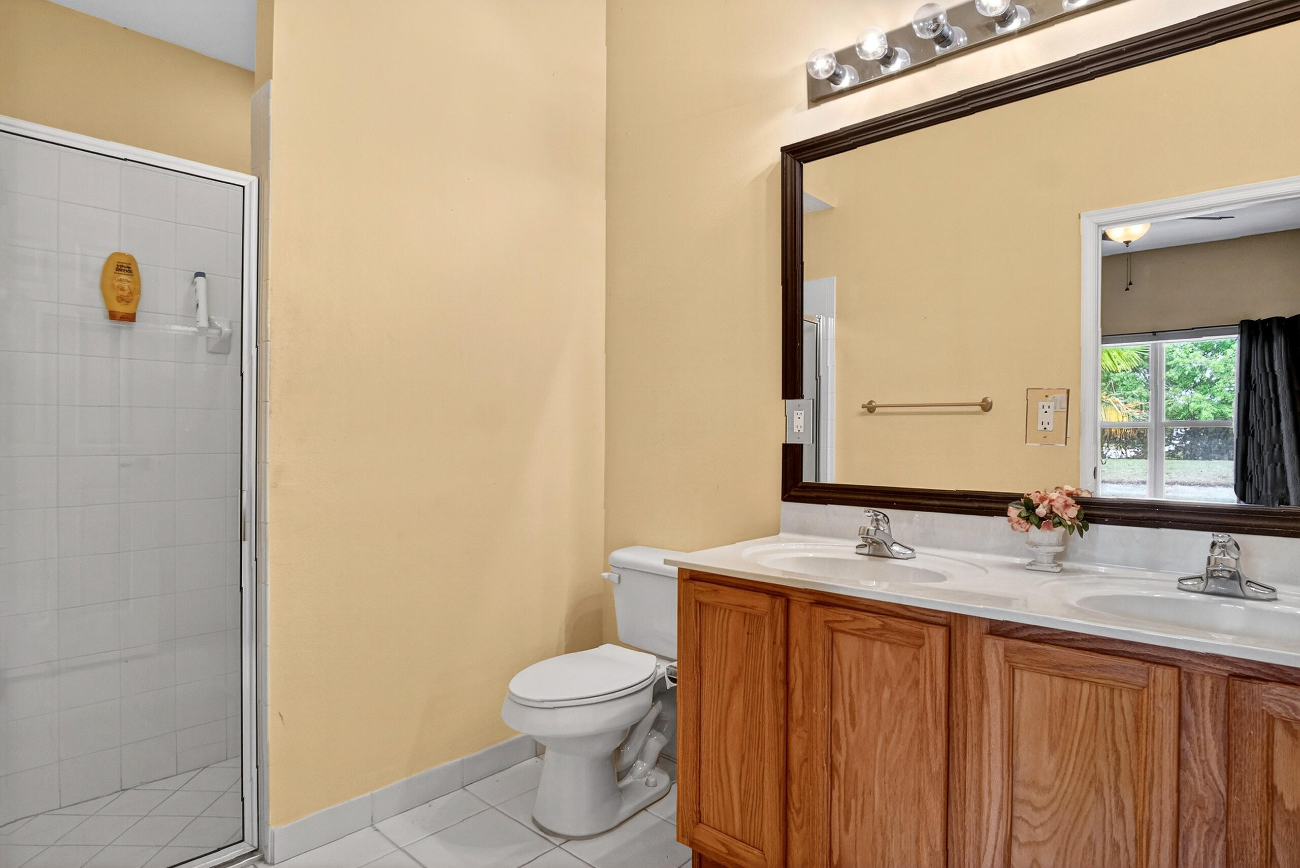 1911 77th Drive Property Photo 19