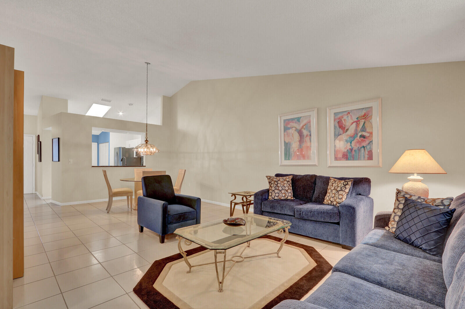9904 Summerbrook Terrace B Property Photo 10