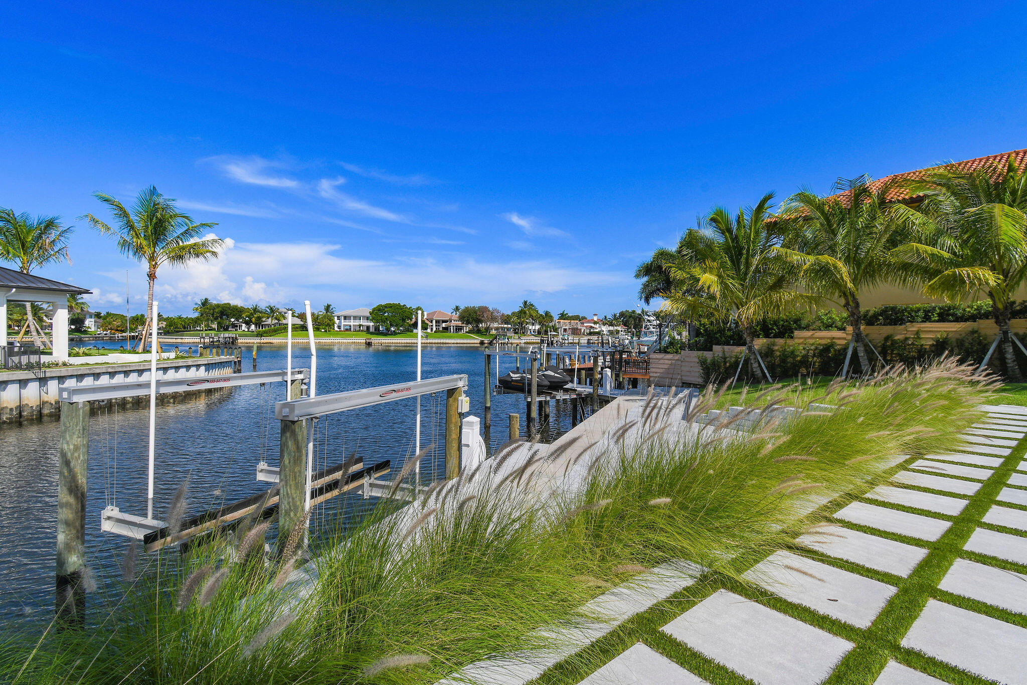 12880 S Shore Drive Property Photo 47