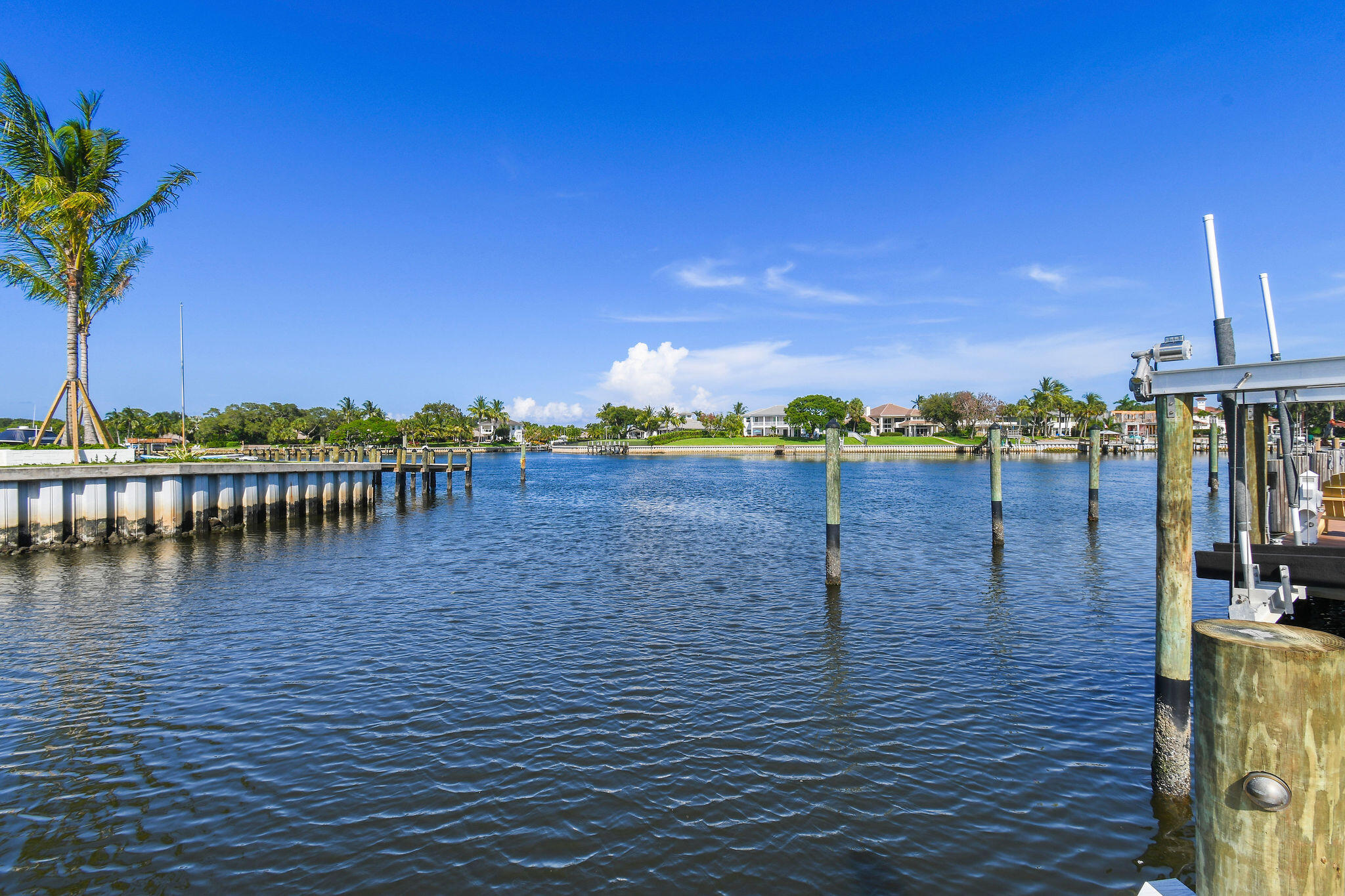 12880 S Shore Drive Property Photo 52