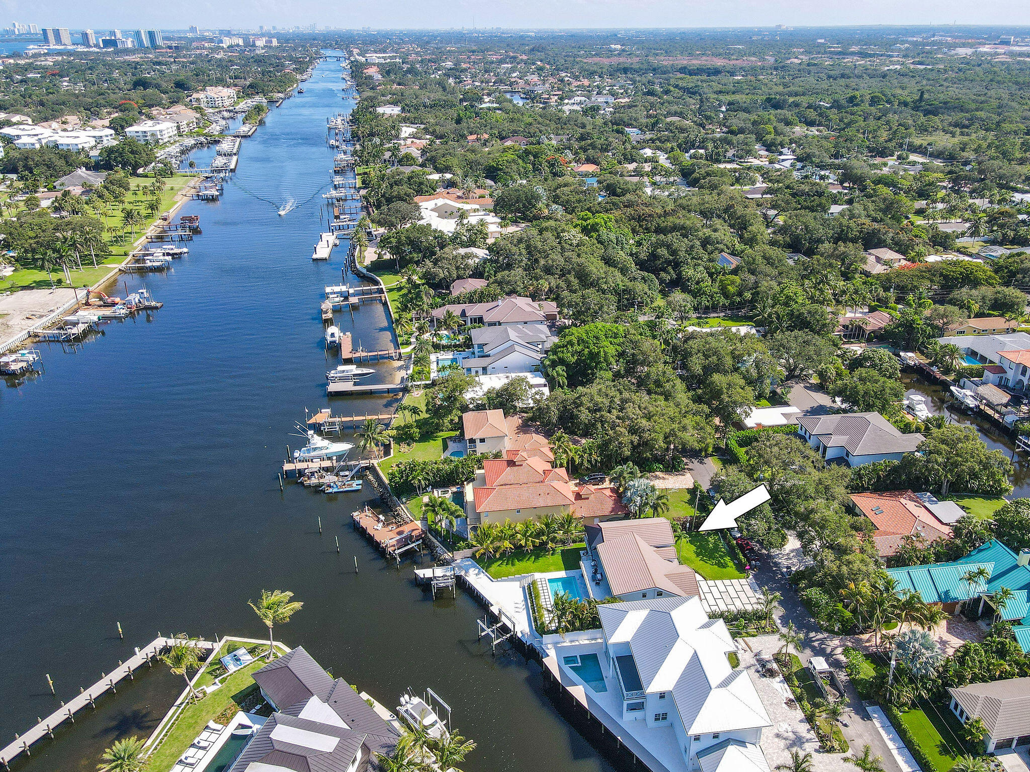 12880 S Shore Drive Property Photo 57