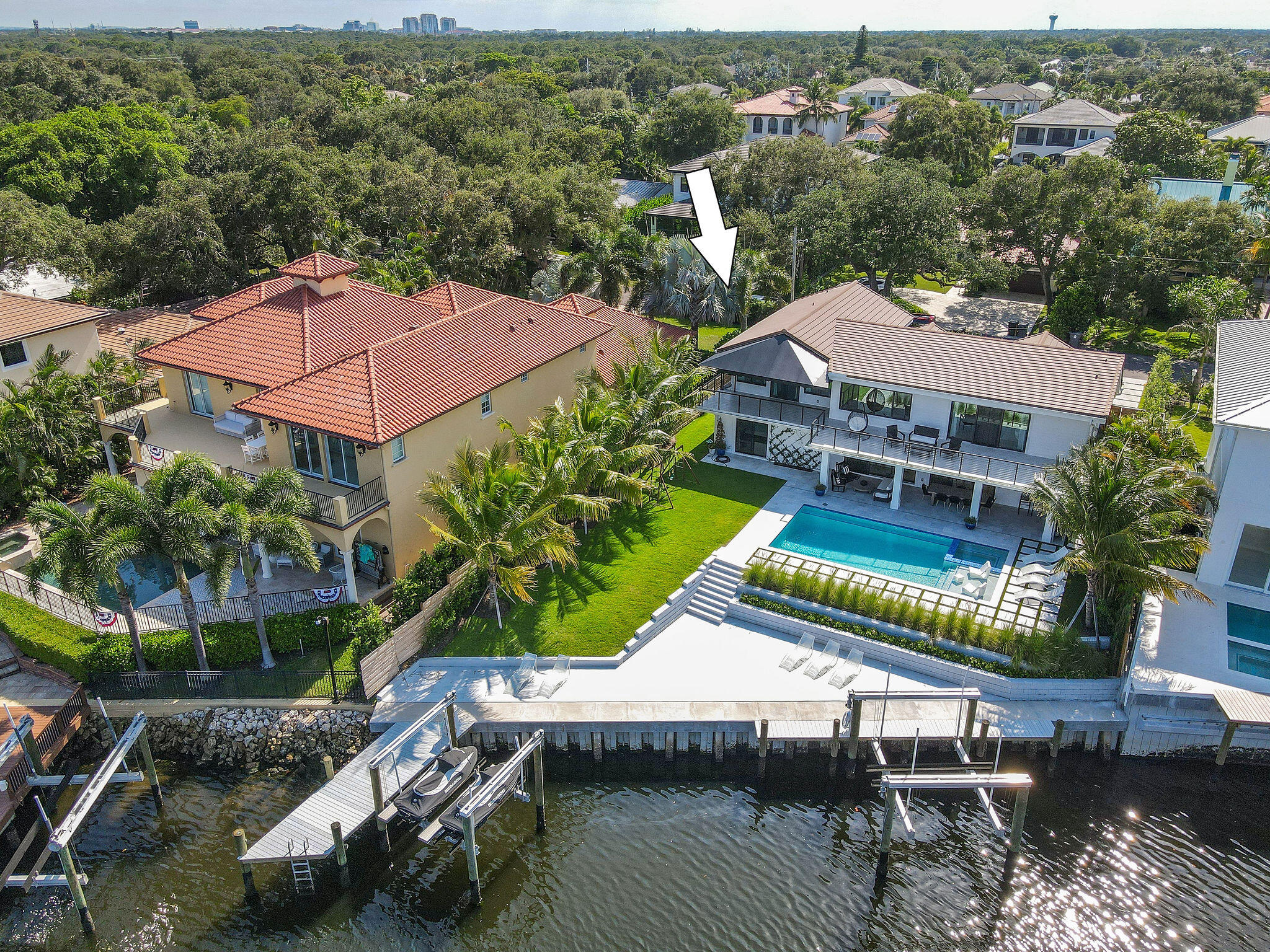 12880 S Shore Drive Property Photo 59