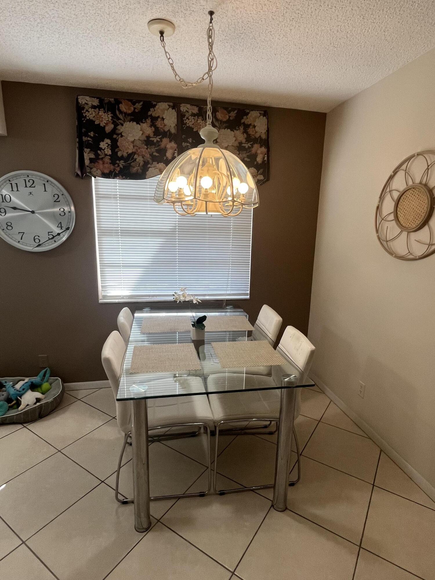 142 Normandy C Property Photo 10