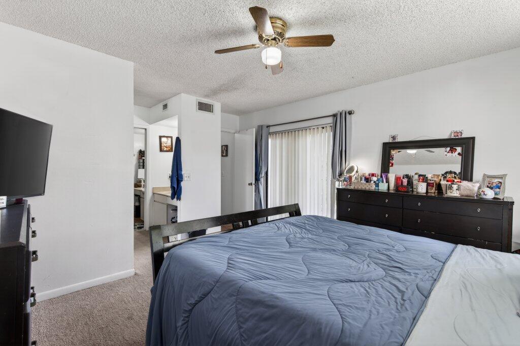 3838 Victoria Drive Property Photo 17
