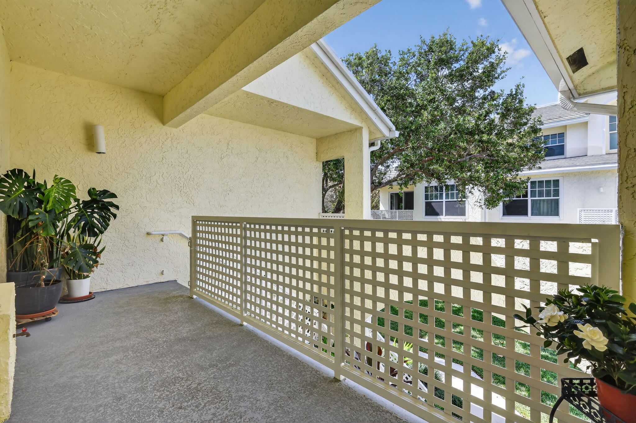 1403 Mainsail Circle Property Photo 4