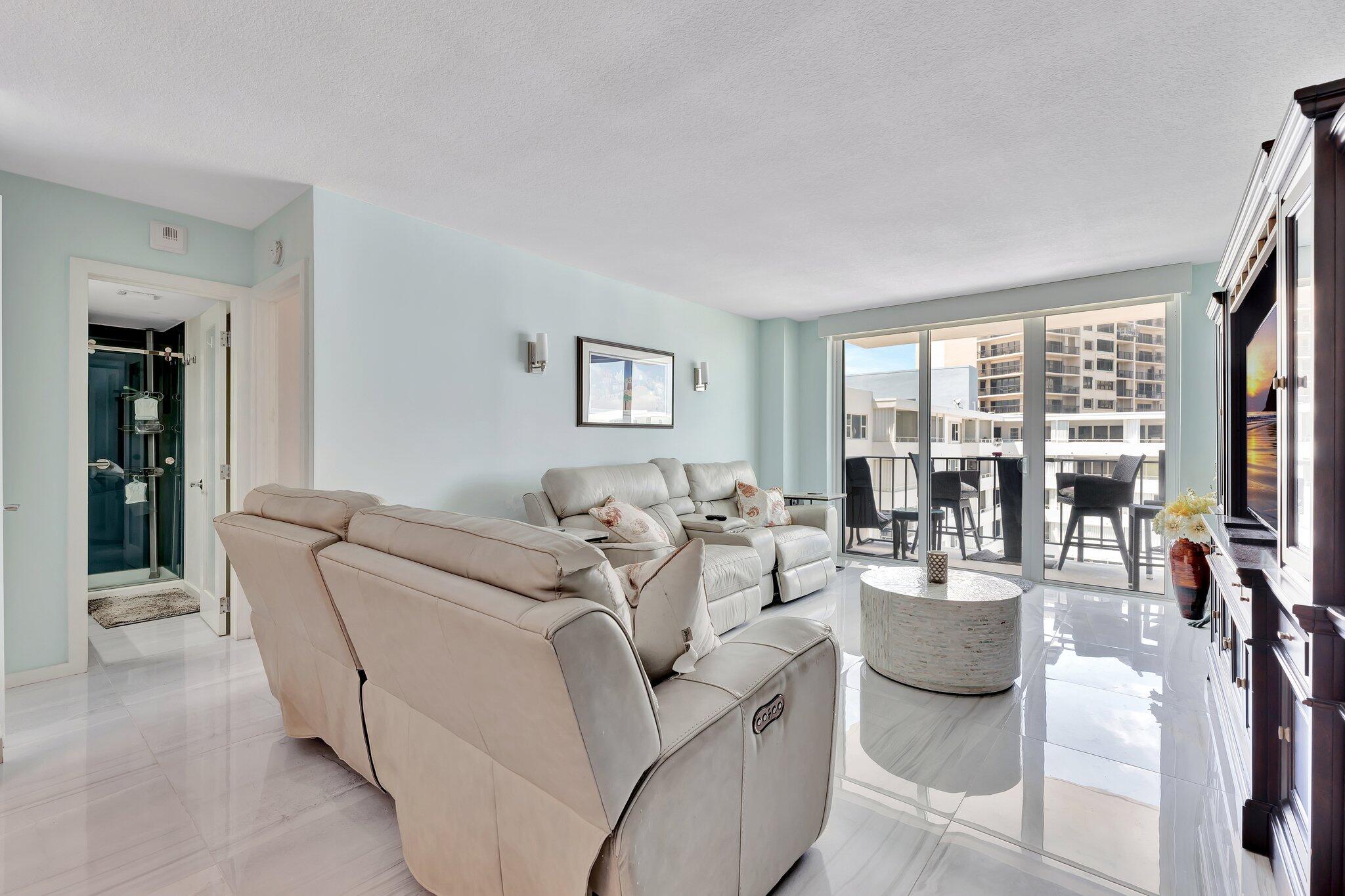 1900 S Ocean Boulevard 8g Property Photo 9