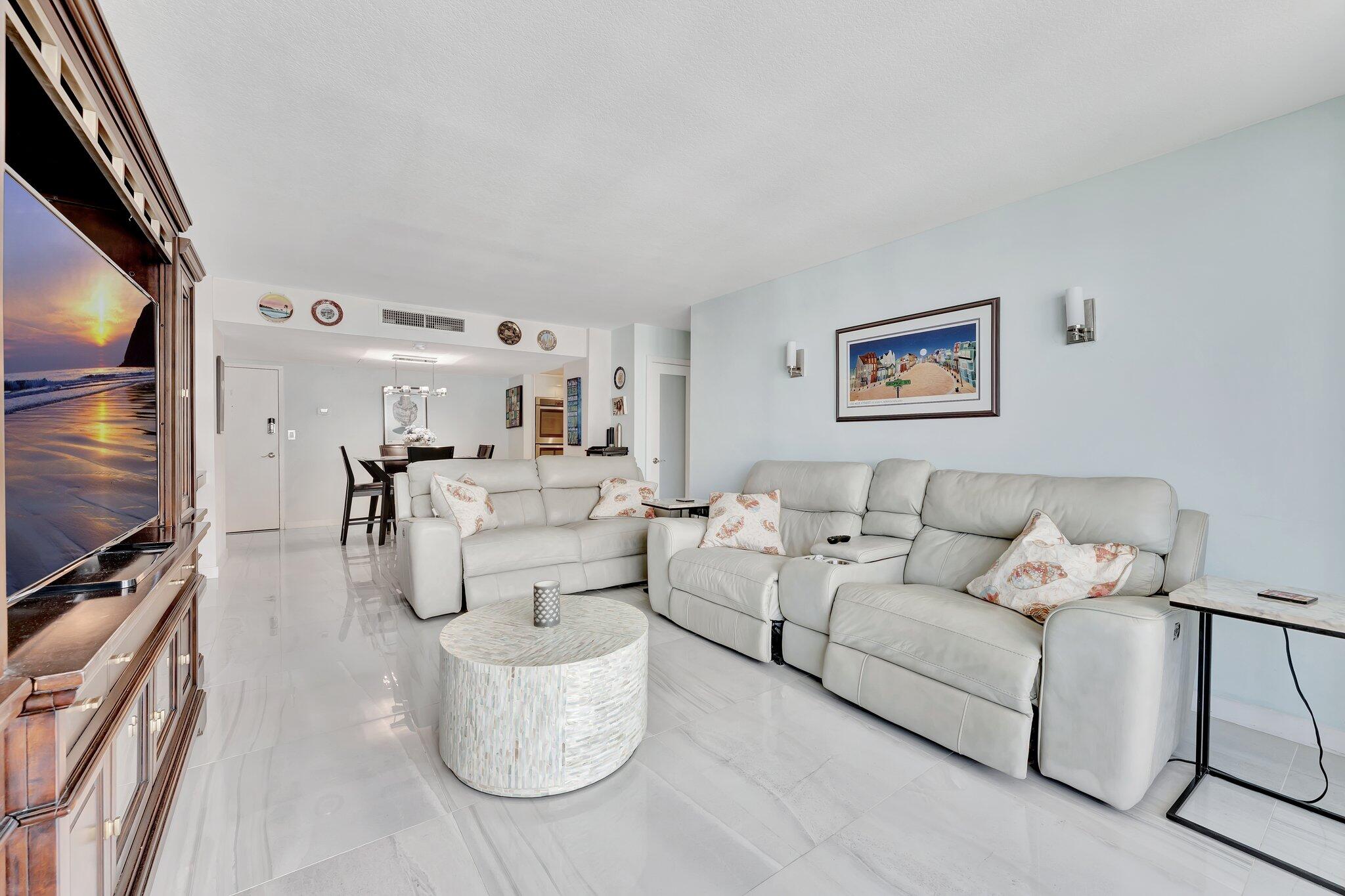 1900 S Ocean Boulevard 8g Property Photo 11