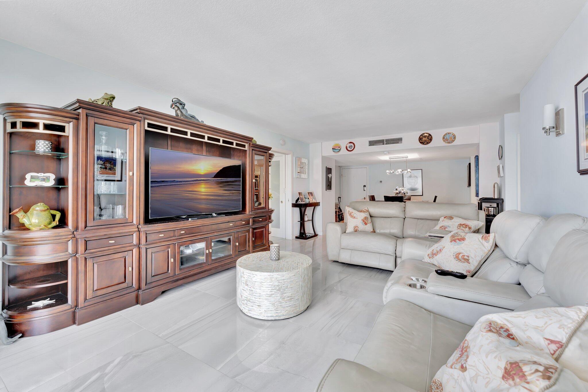 1900 S Ocean Boulevard 8g Property Photo 12