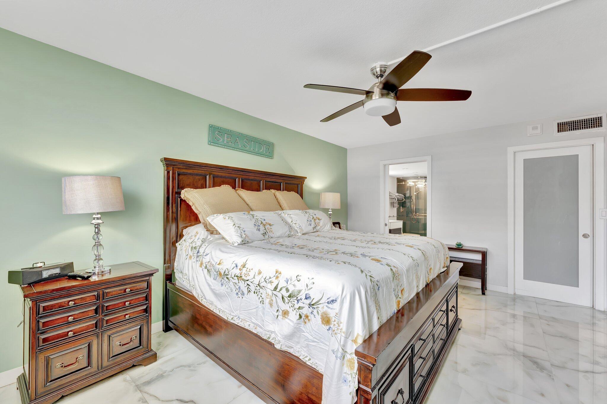 1900 S Ocean Boulevard 8g Property Photo 23
