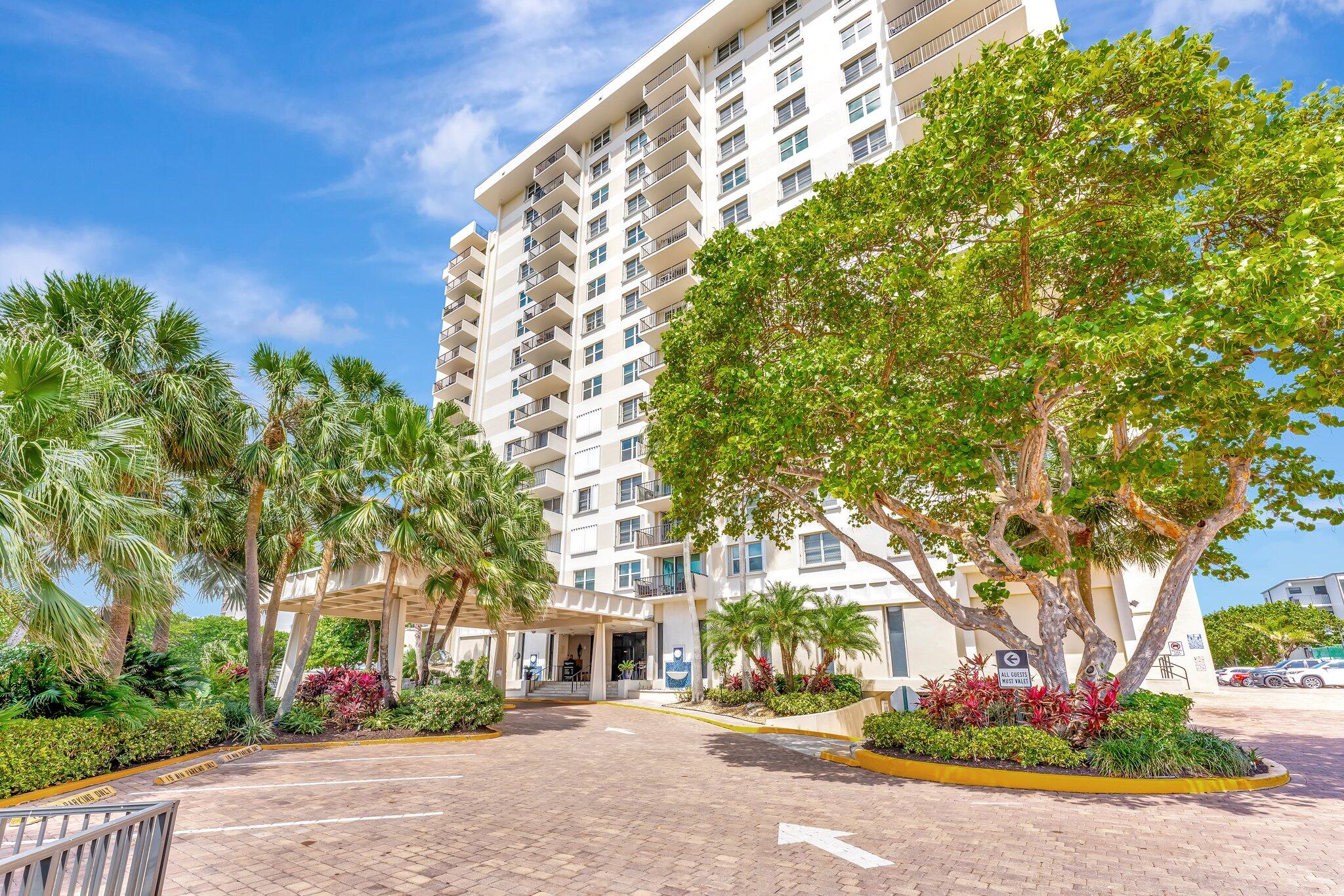 1900 S Ocean Boulevard 8g Property Photo 38