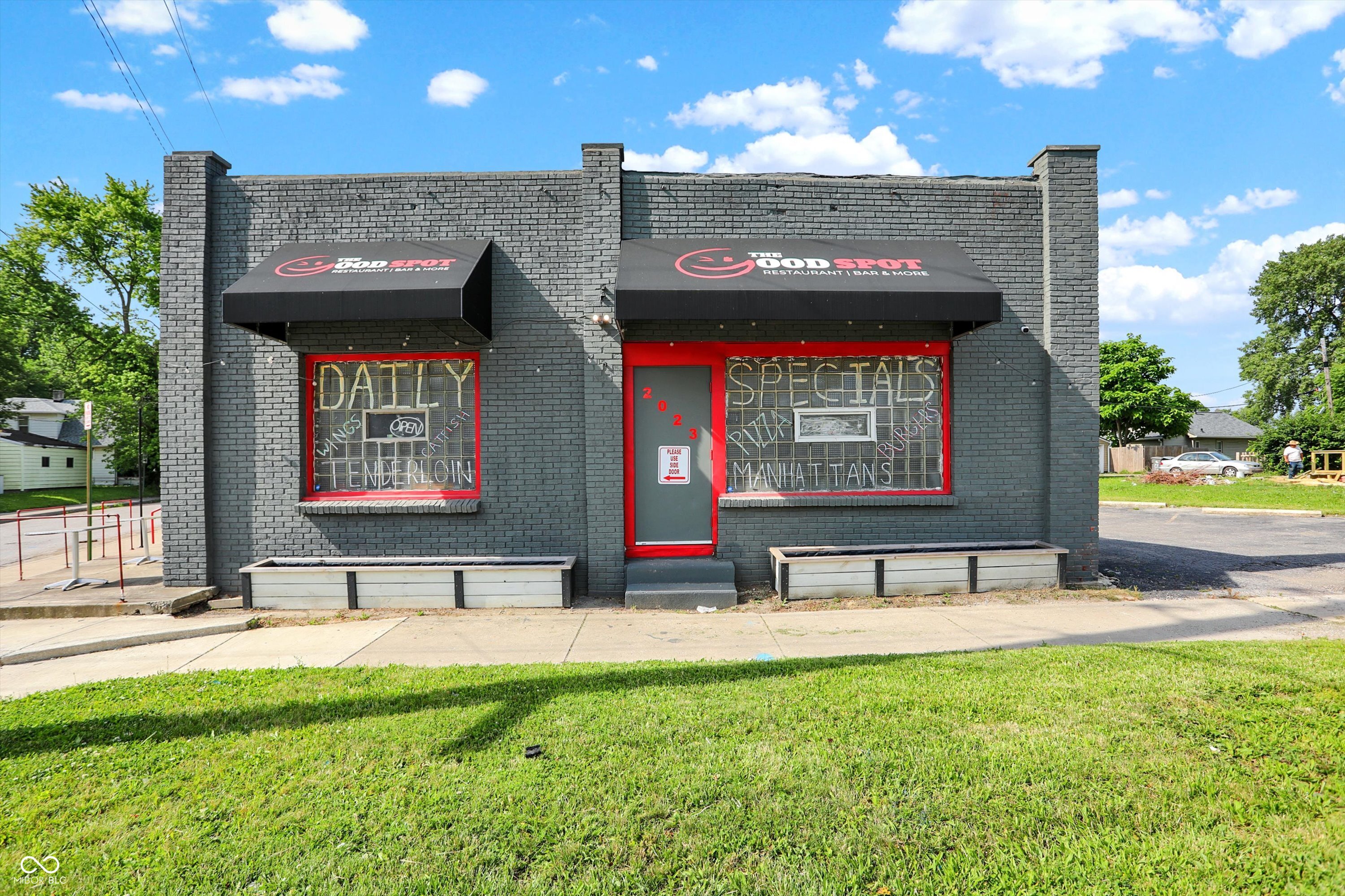 2023 Southeastern Avenue Property Photo 1