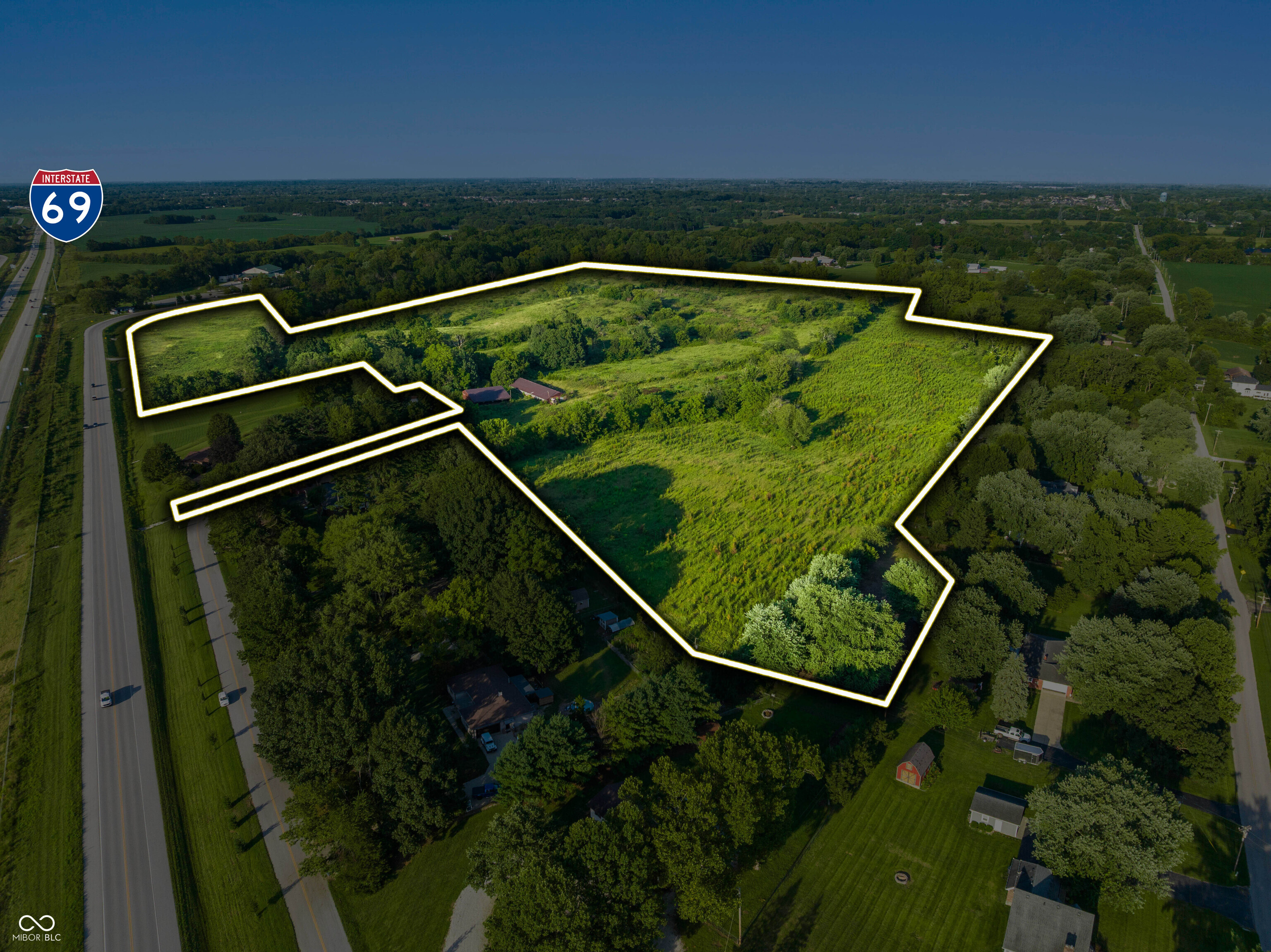 200 Bluff Creek Parkway Property Photo 1