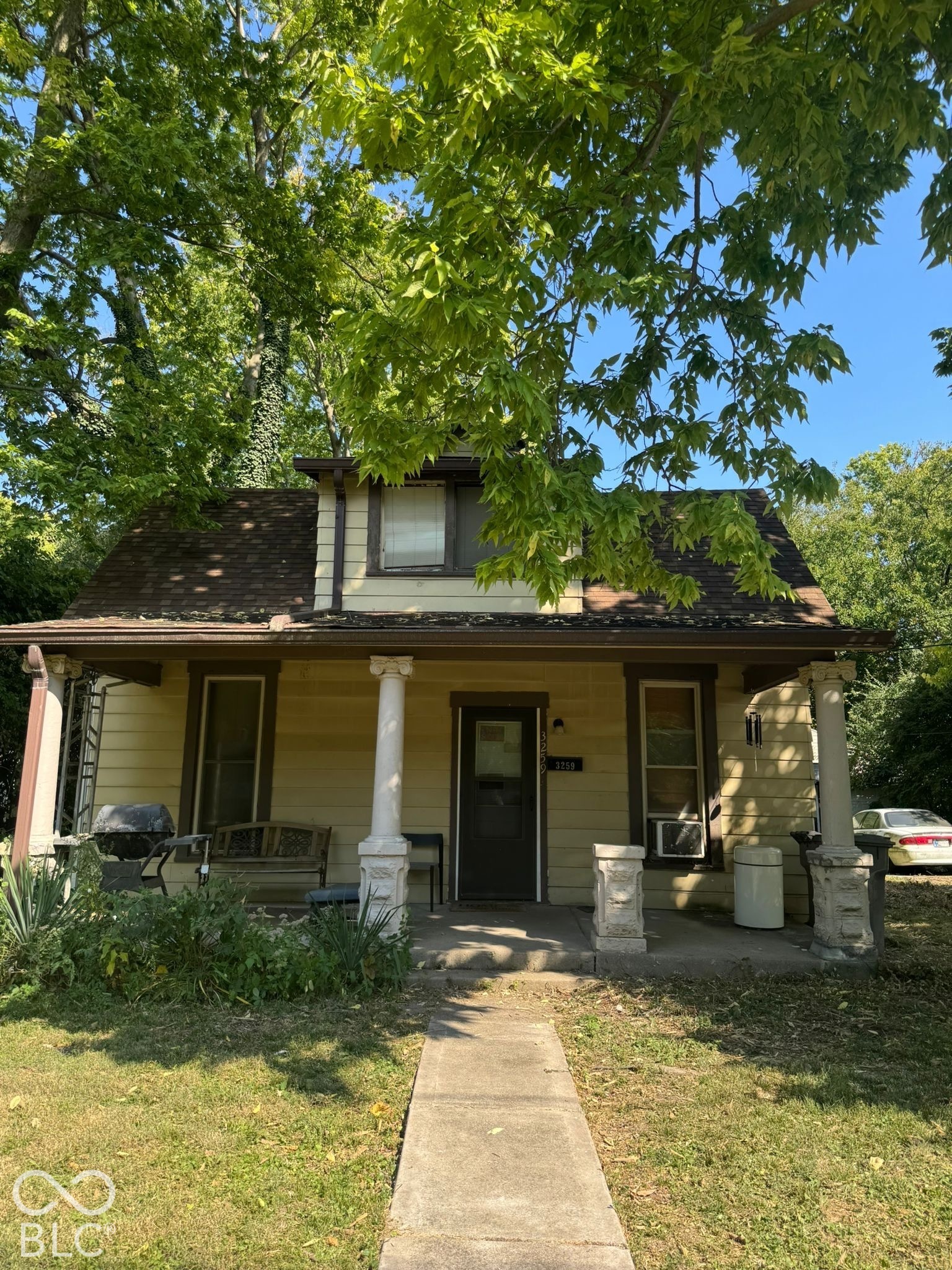 3259 Nicholas Avenue Property Photo 1