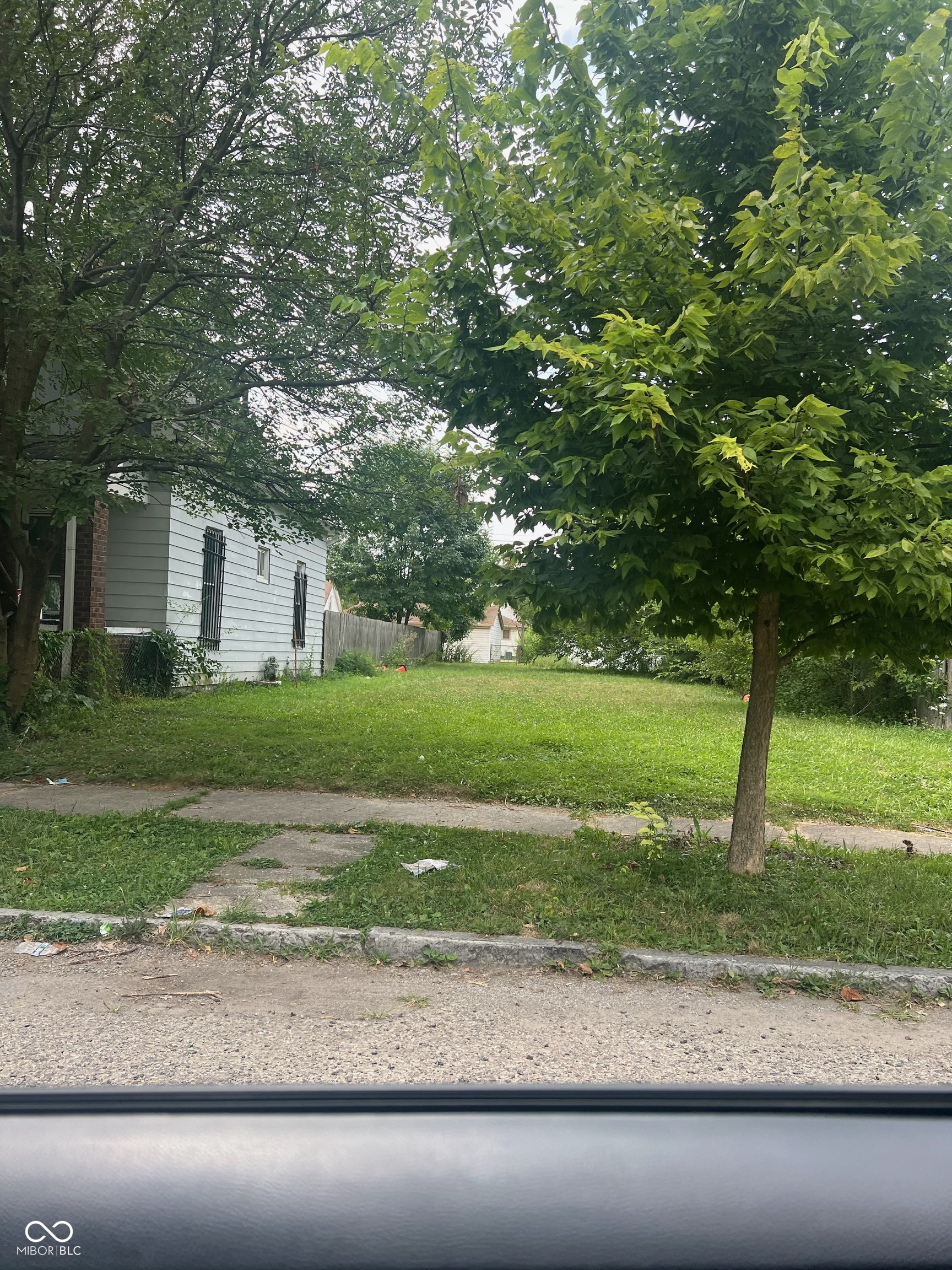 410 N Grant Avenue Property Photo 1