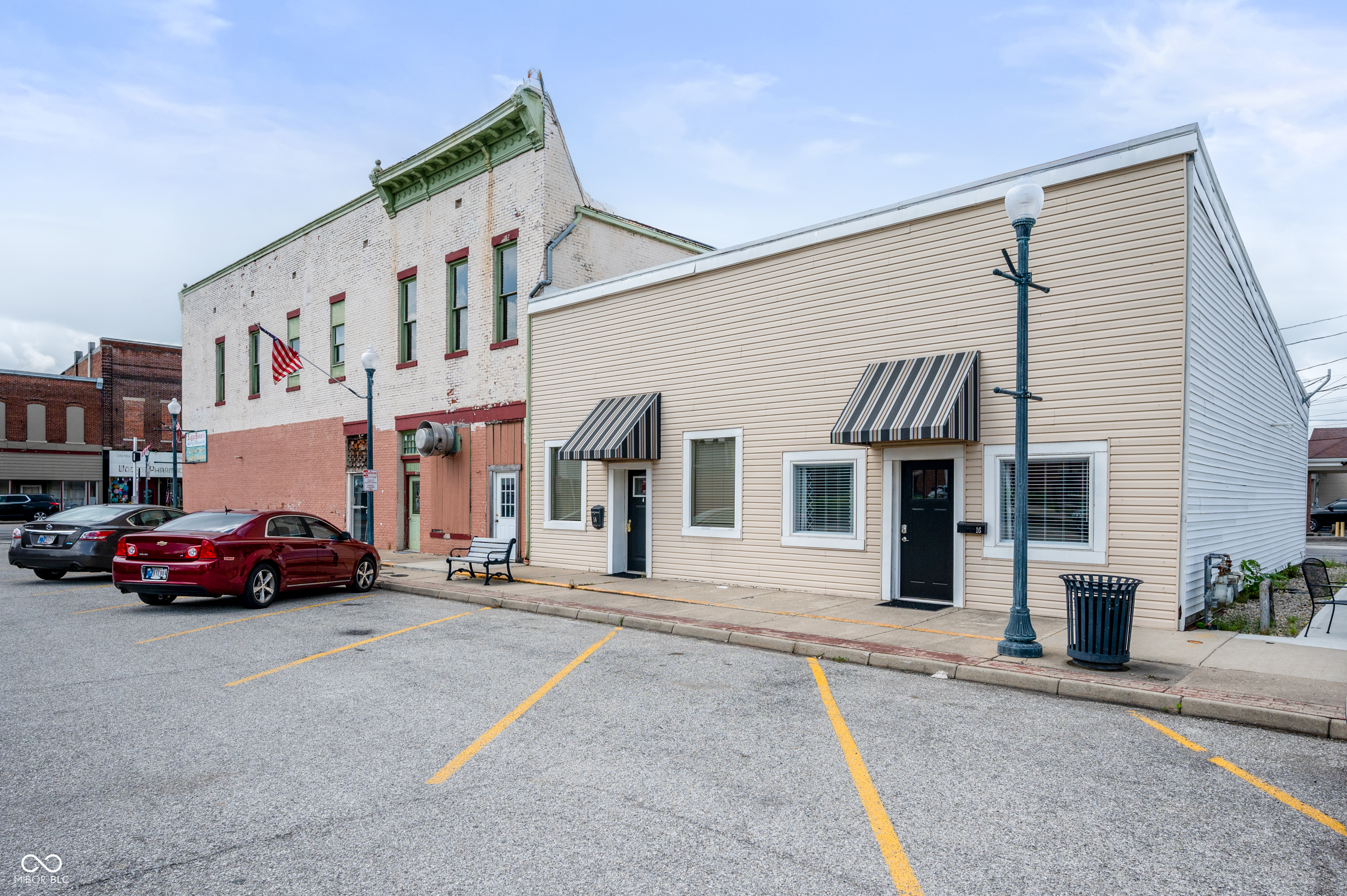 16 N Washington Street Property Photo 1