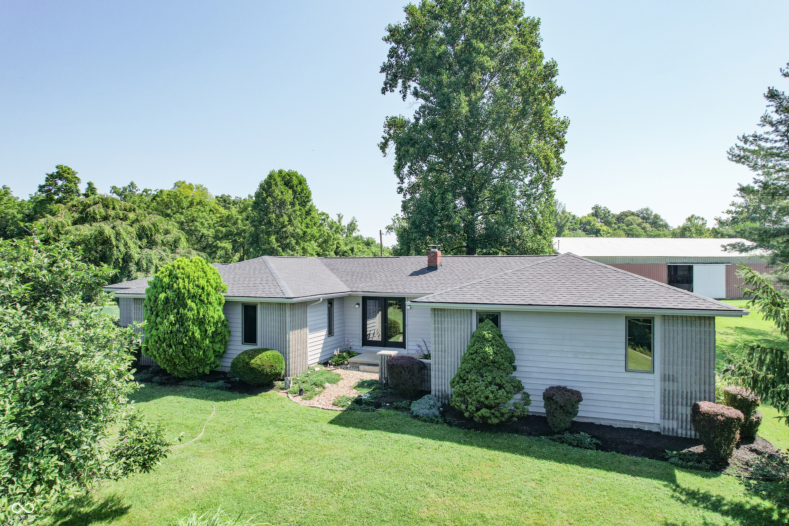 1000 E County Road 55