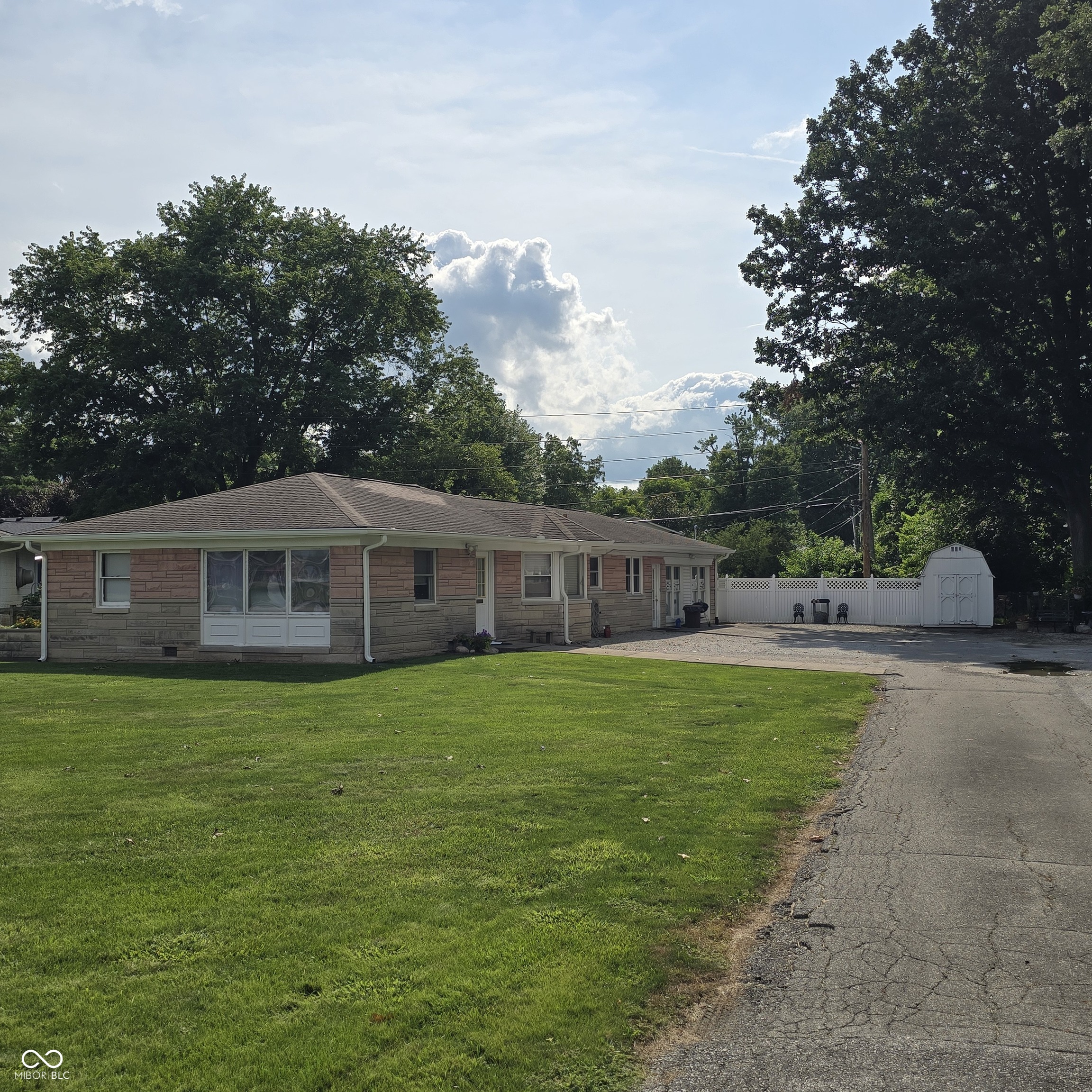 7530 Us 31s Property Photo 1