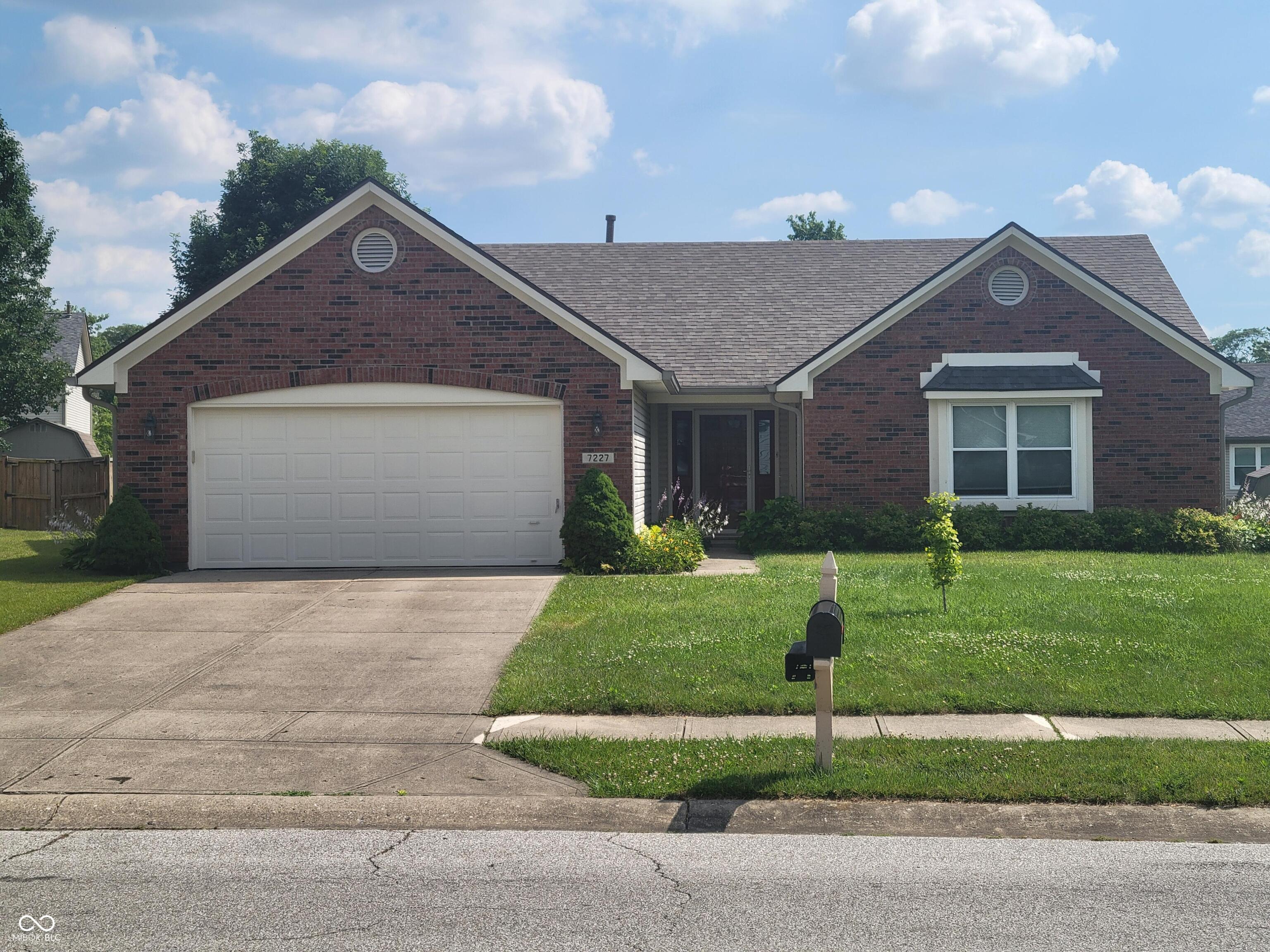 7227 Kidwell Drive Property Photo 1
