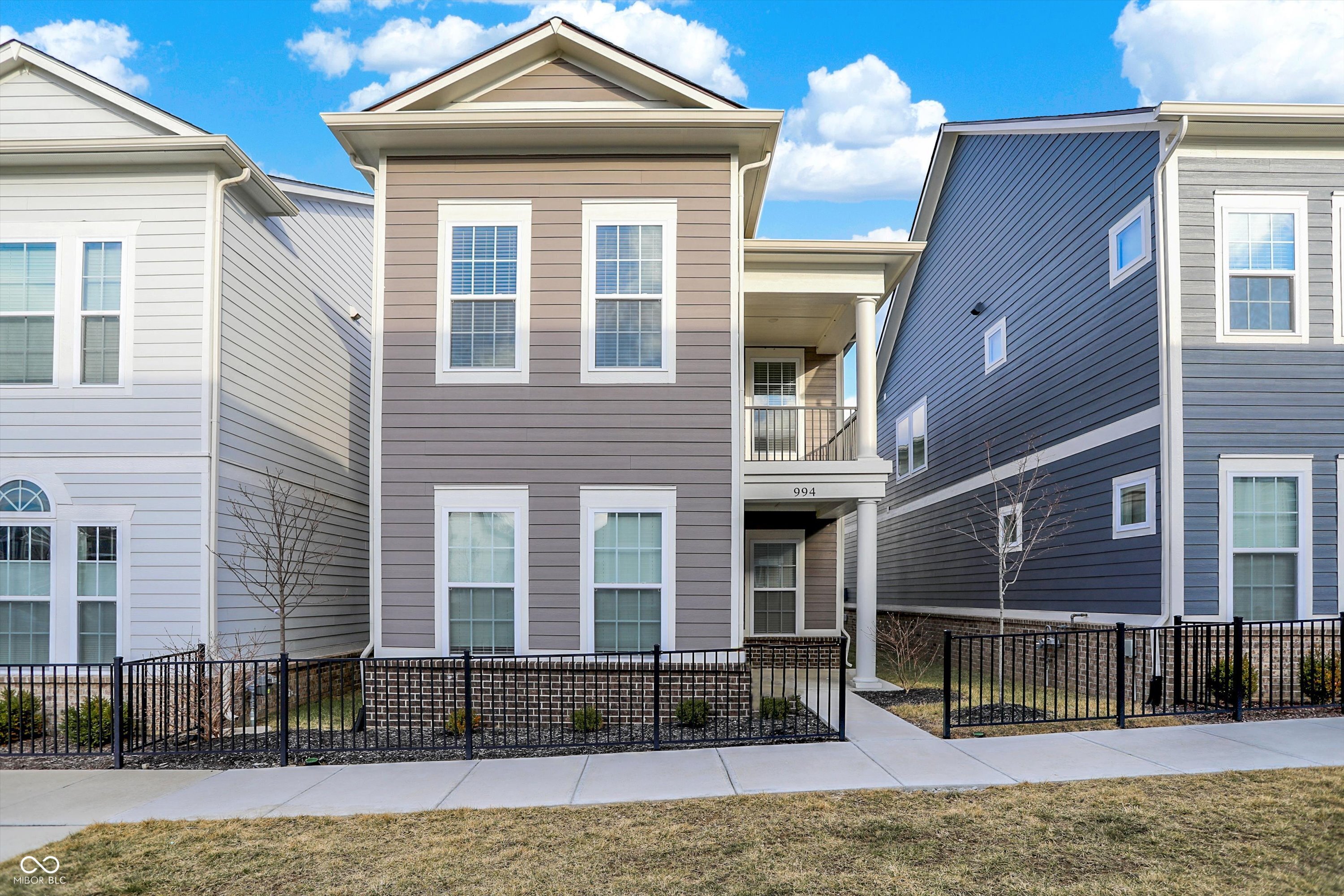 994 Astor Lane