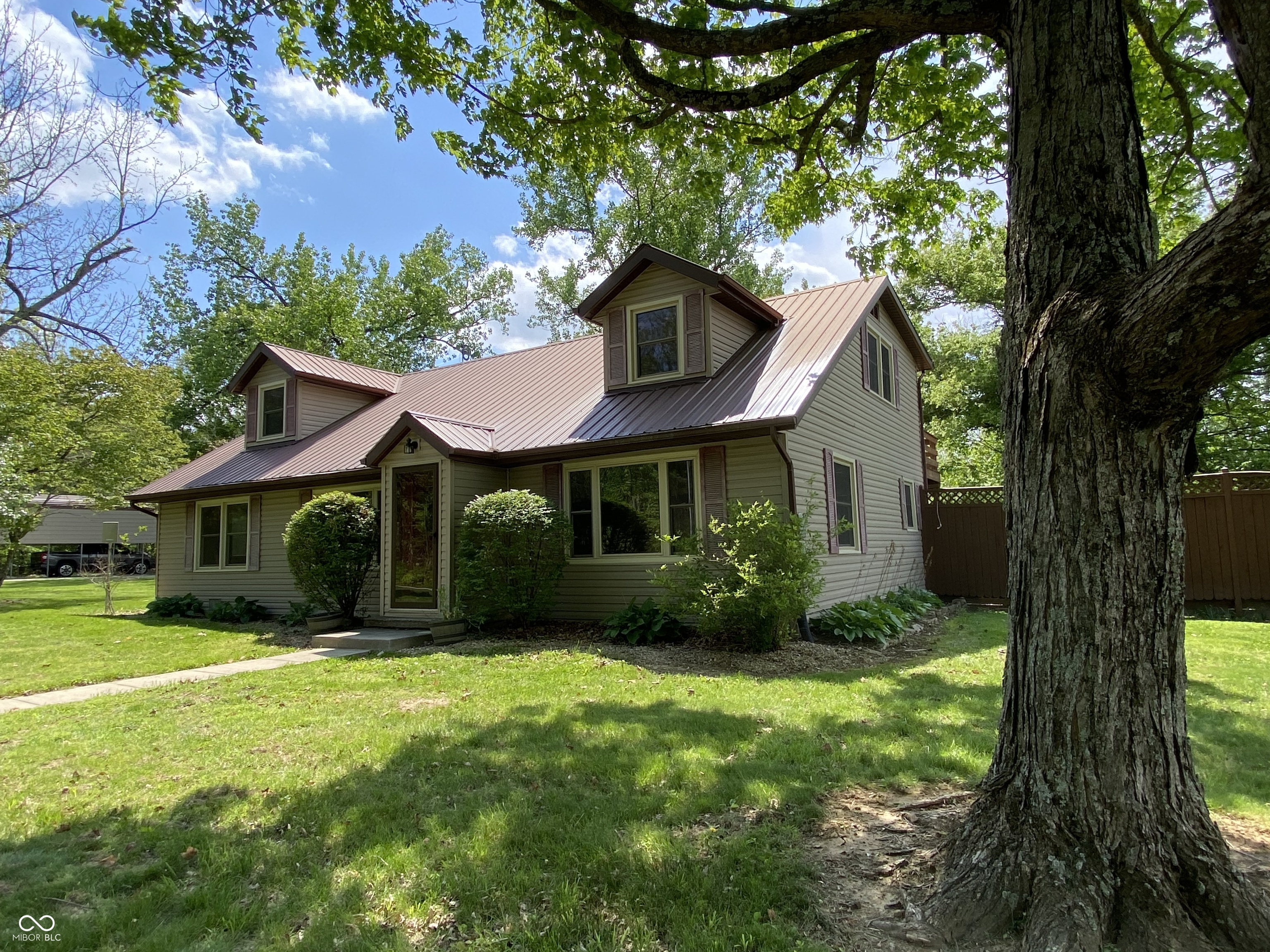 9677 W Reeves Road