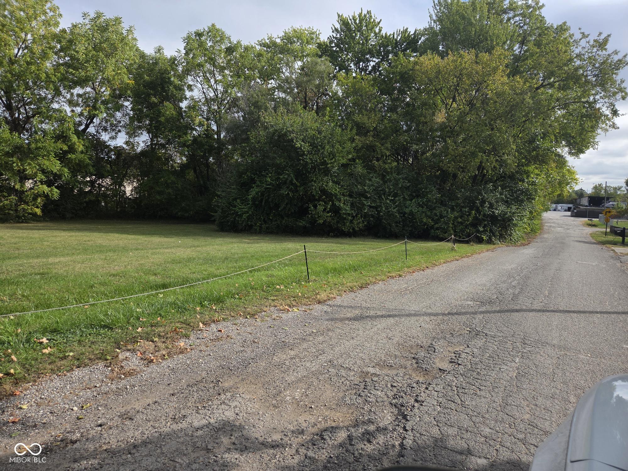700 E Werges Avenue Property Photo 1