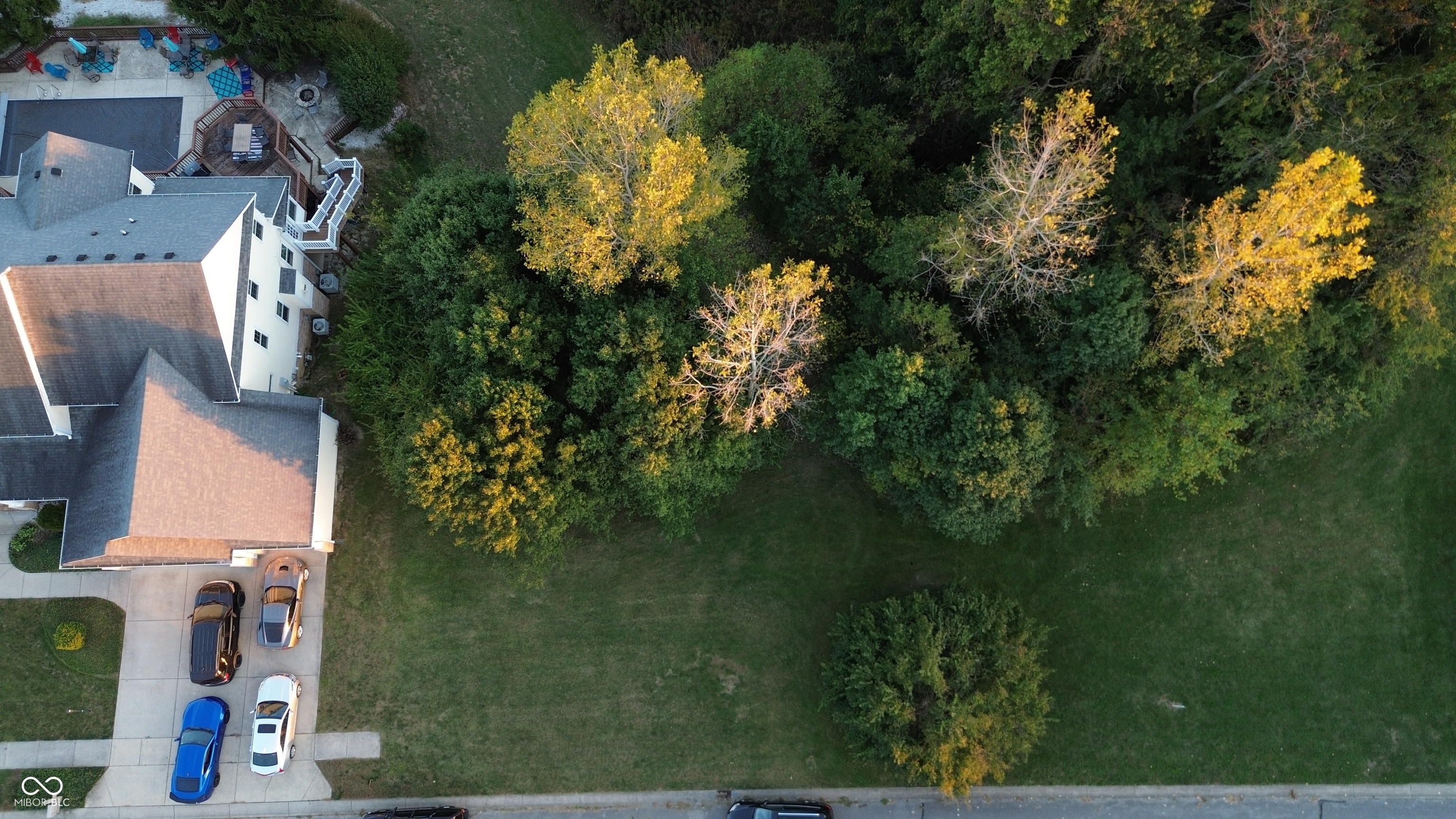 22068207 Property Photo 1