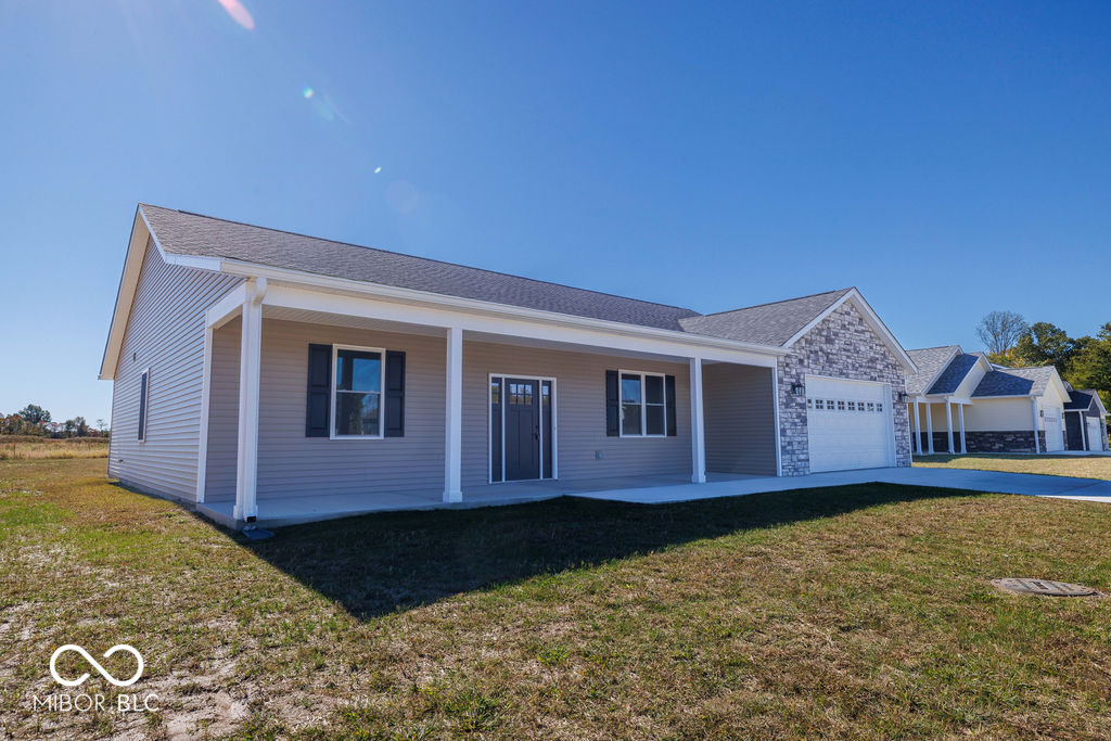 106 Pin Oak Road Property Photo 1