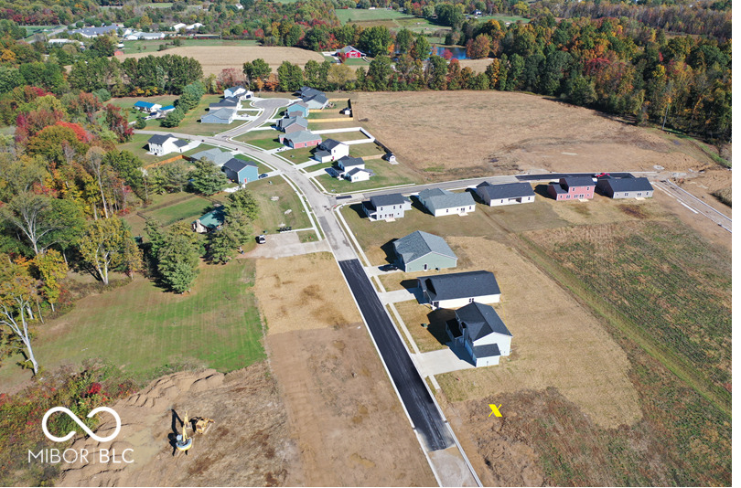 716 White Oak Road Property Photo 1