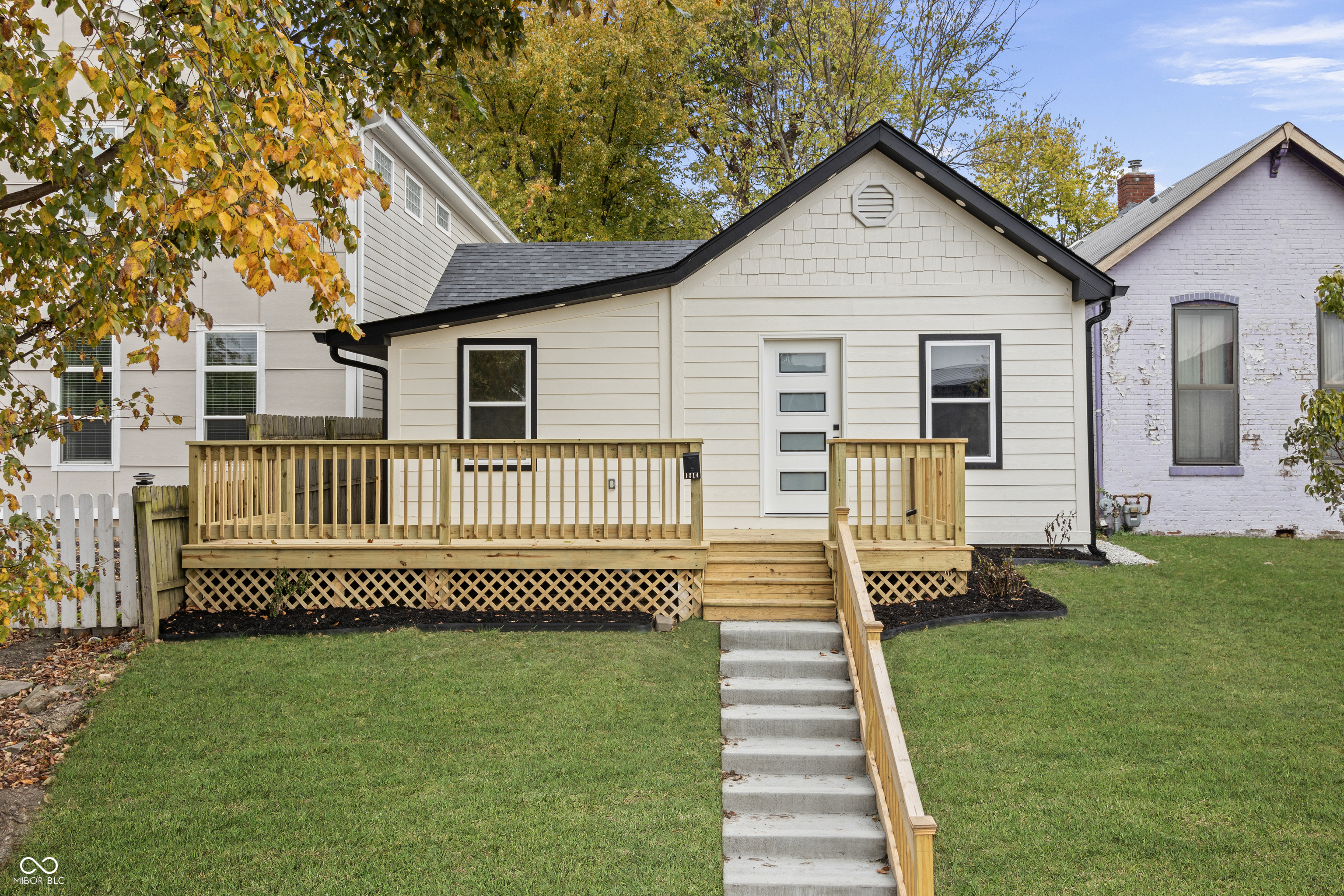 1314 Laurel Street Property Photo 1