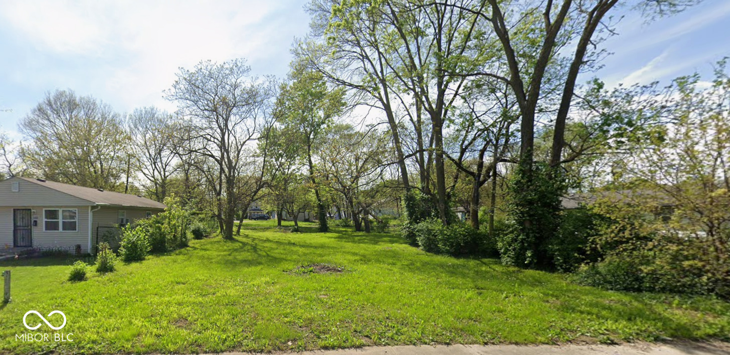 1044 N Elder Avenue Property Photo 1