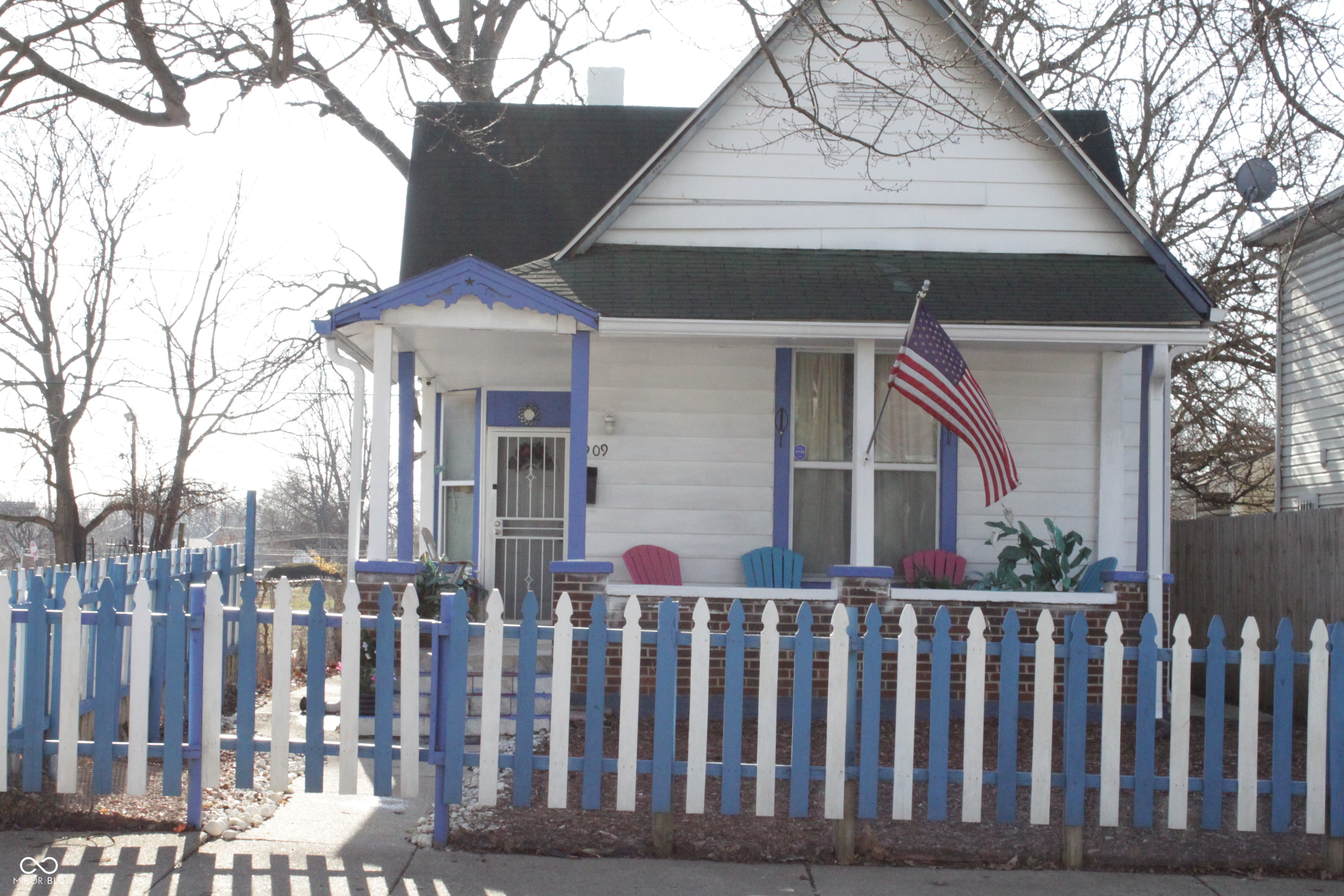909 W 29th Street