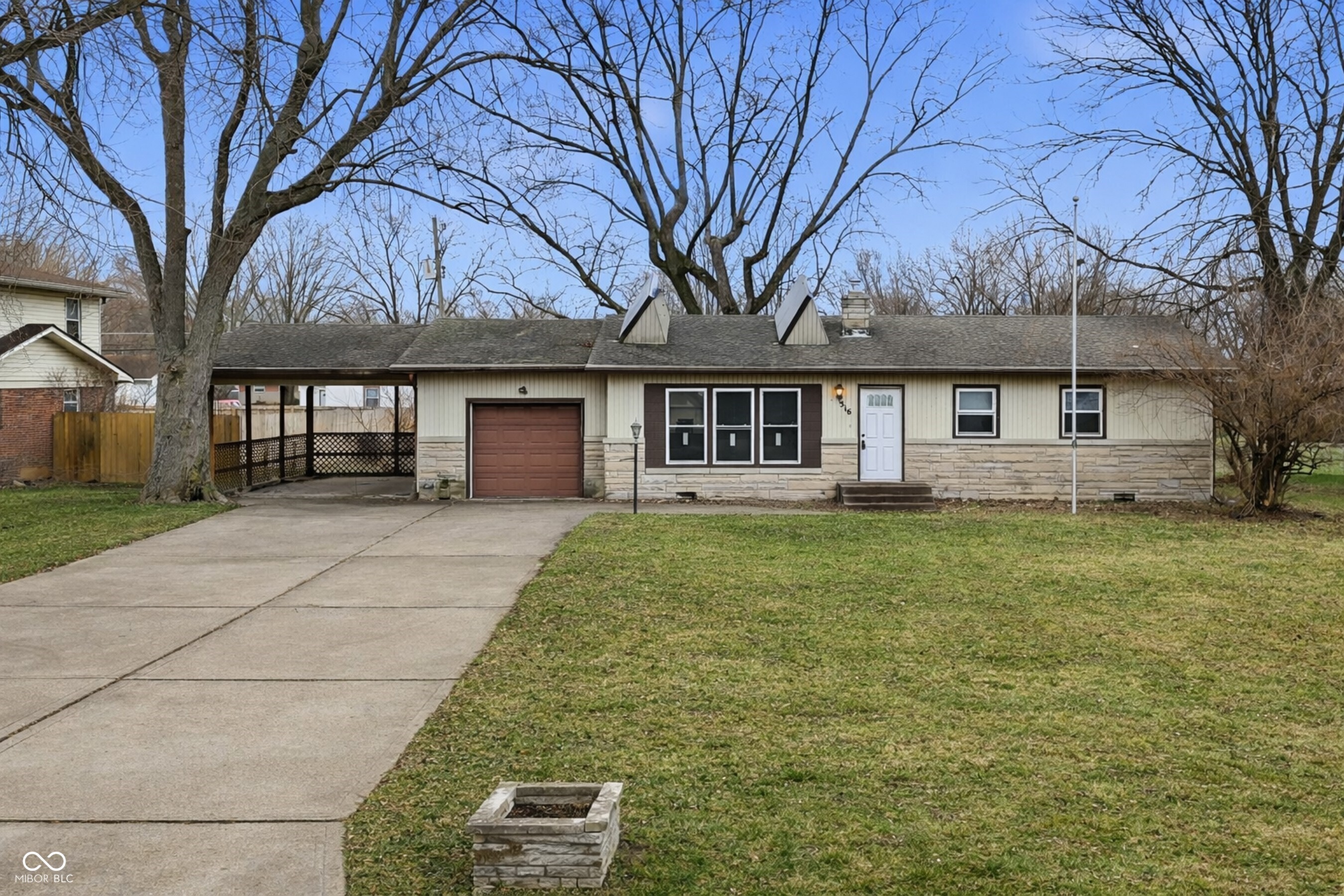 516 Payton Avenue