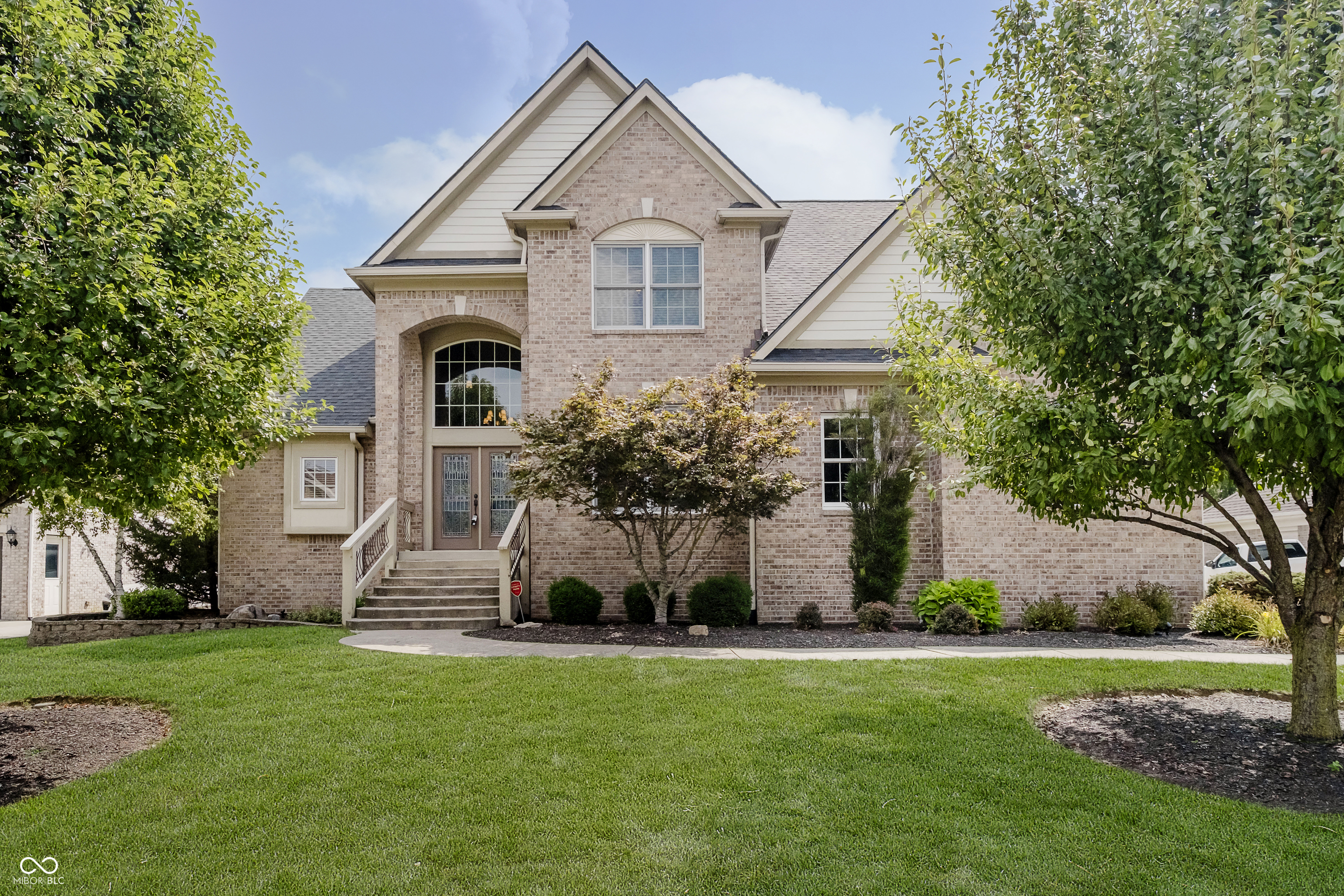 9698 Soaring Eagle Lane Property Photo 1