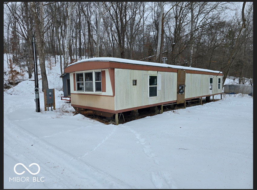 1318 State Road 135