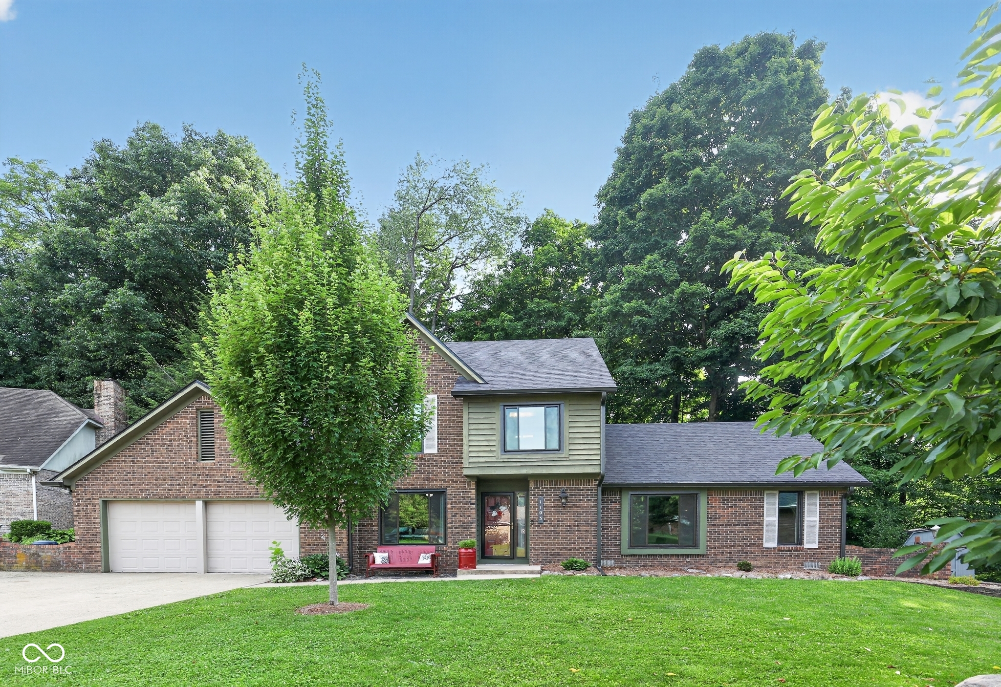 1103 Ridgeway Drive Property Photo 1