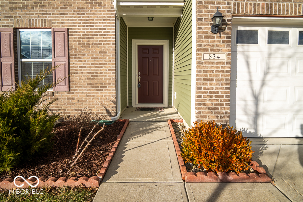 834 Blue Ash Trail Property Photo 1