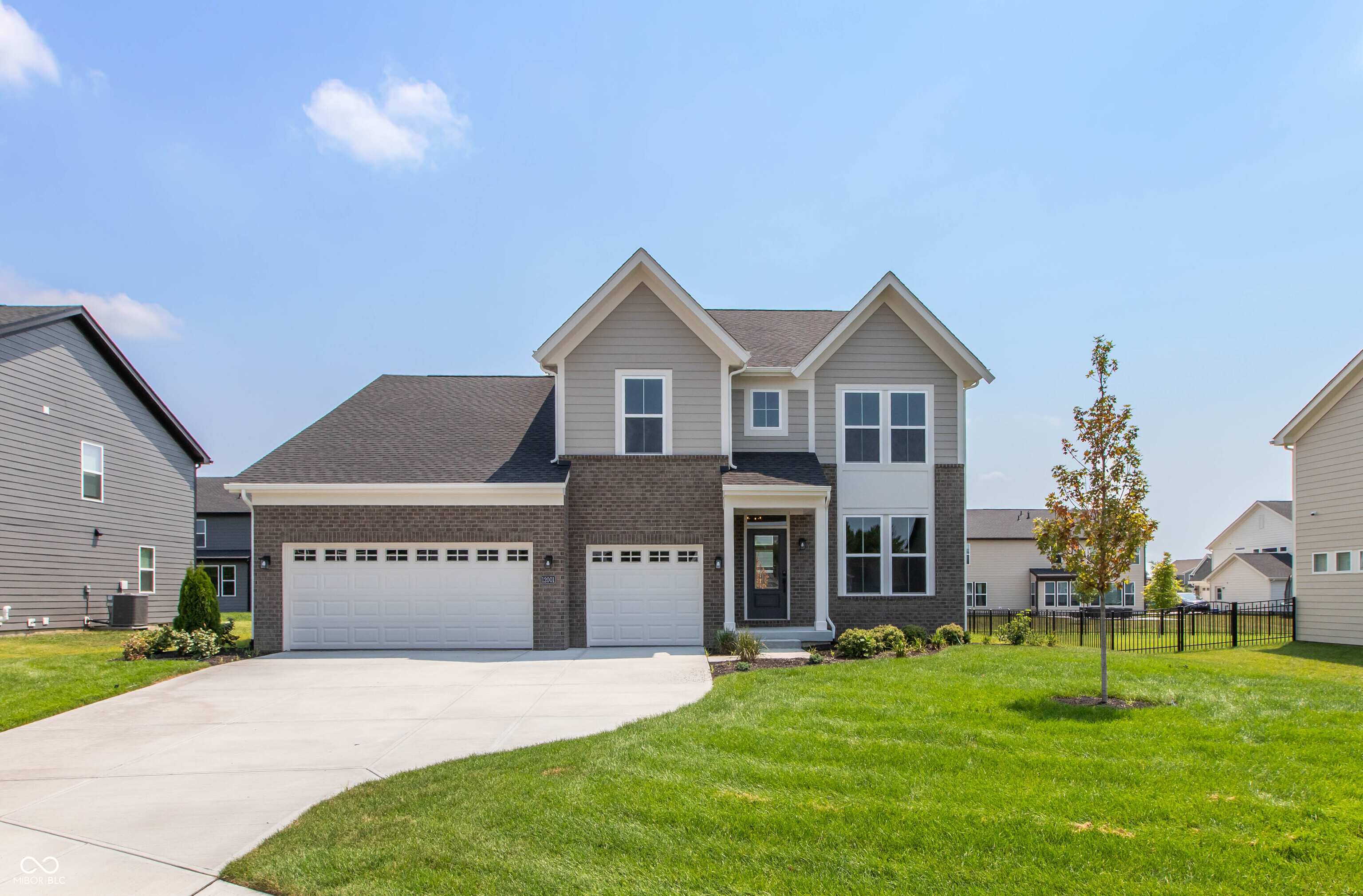 12001 Water Bluff Place Property Photo 1