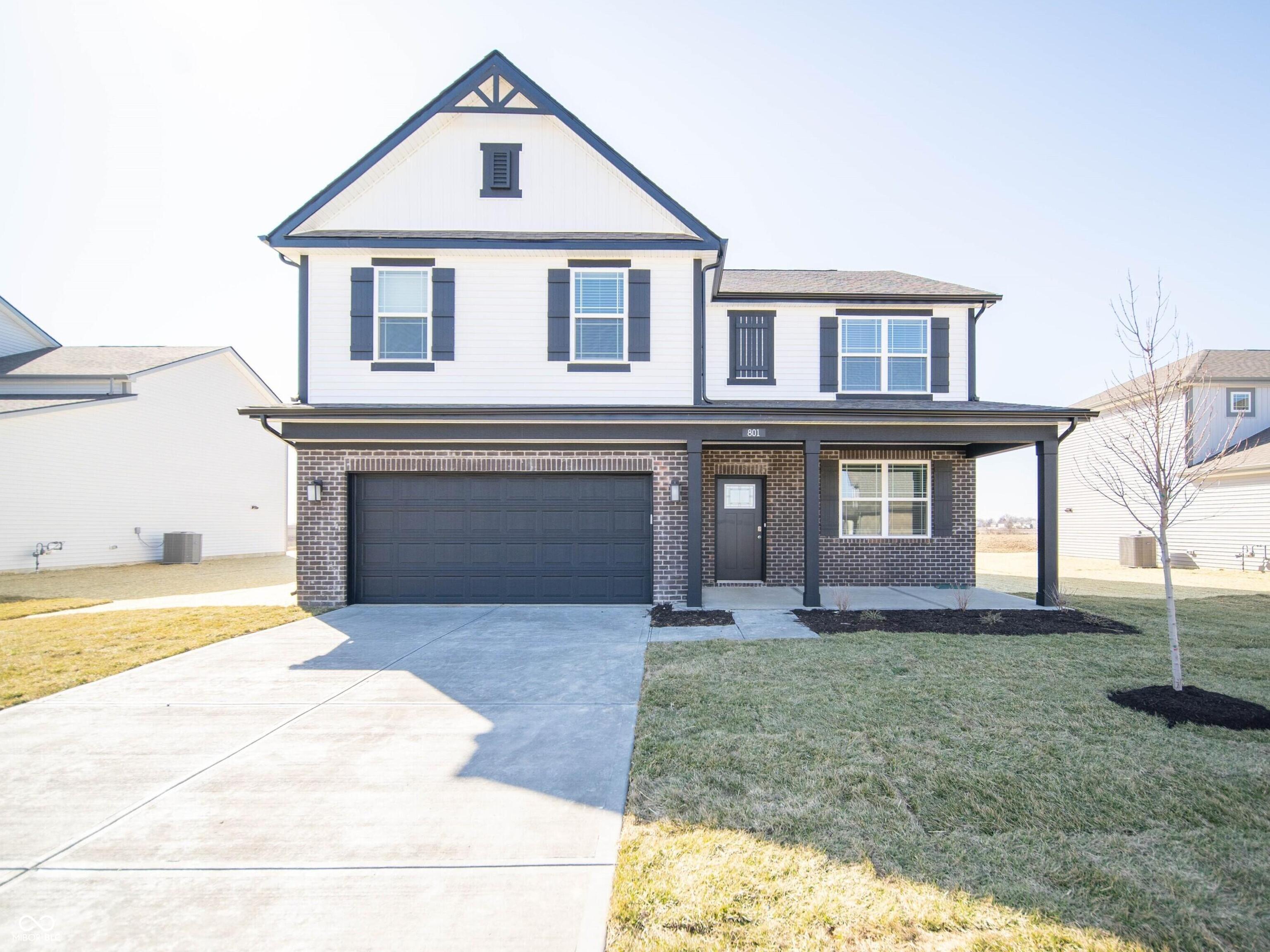 801 Blaine Drive Property Photo 1