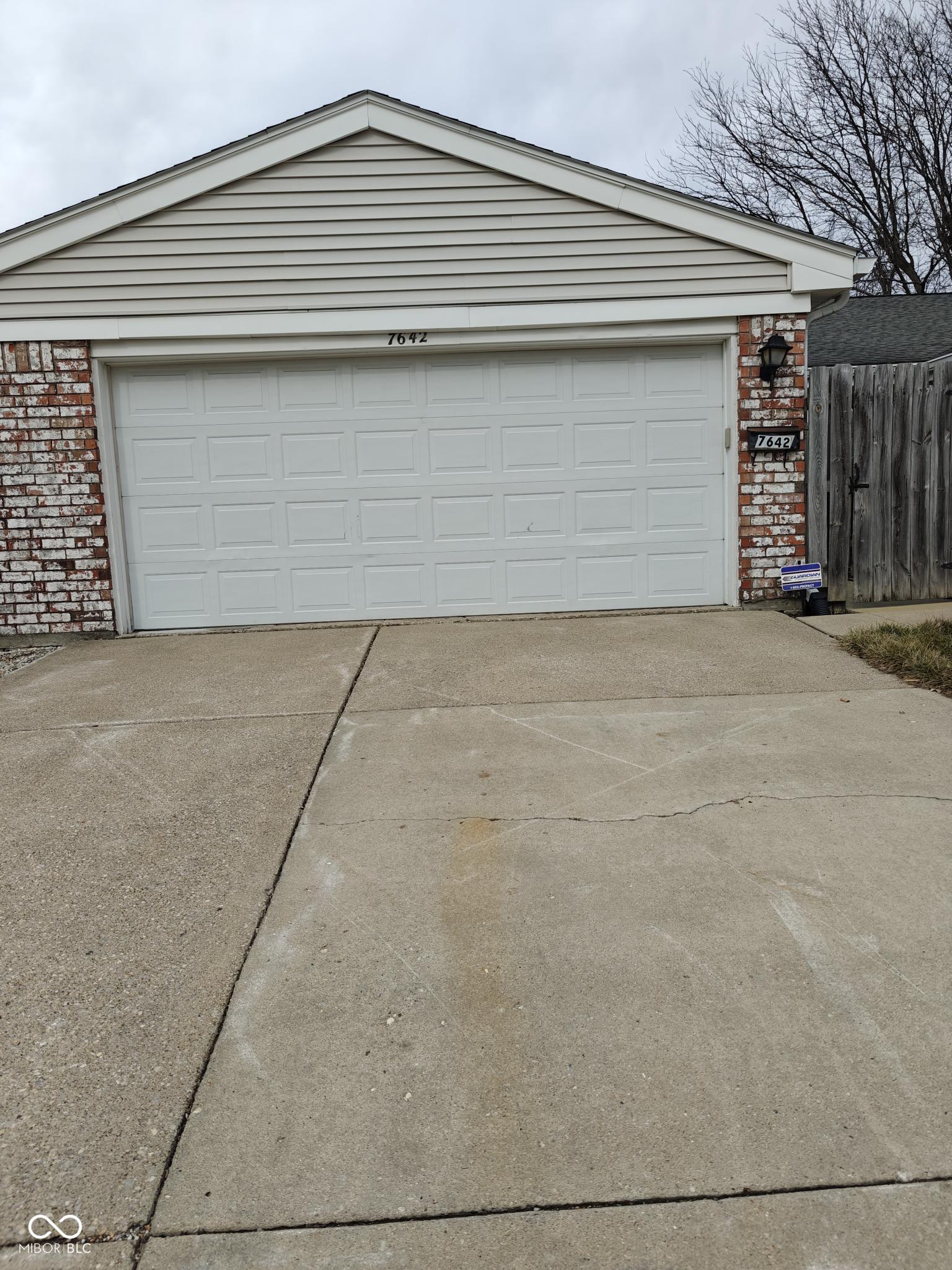 7642 Lancer Lane Property Photo 1