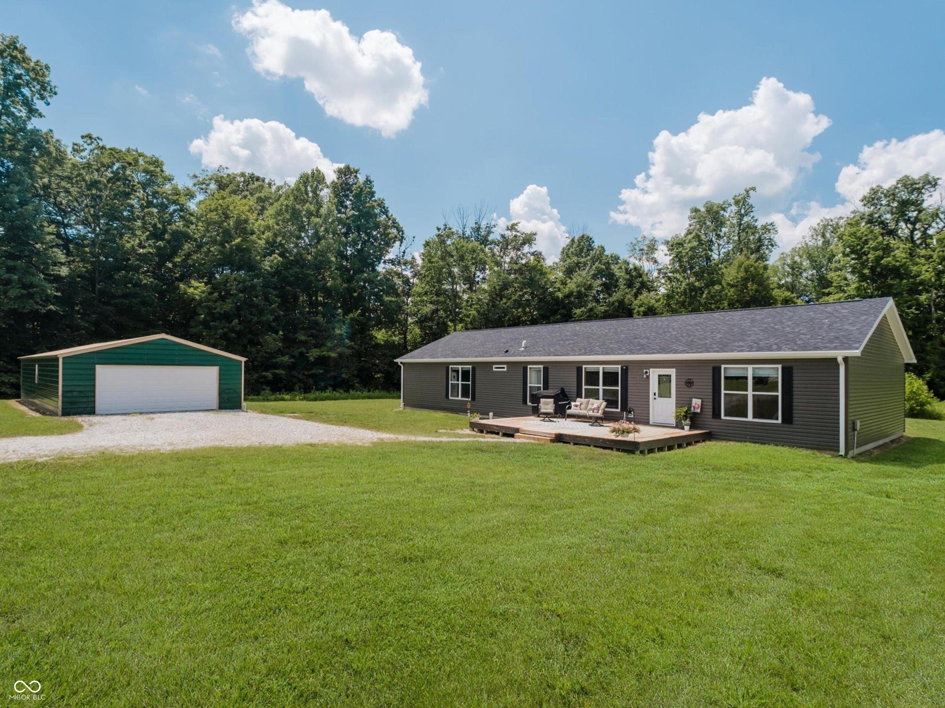 9330 S State Road 243 Property Photo 1