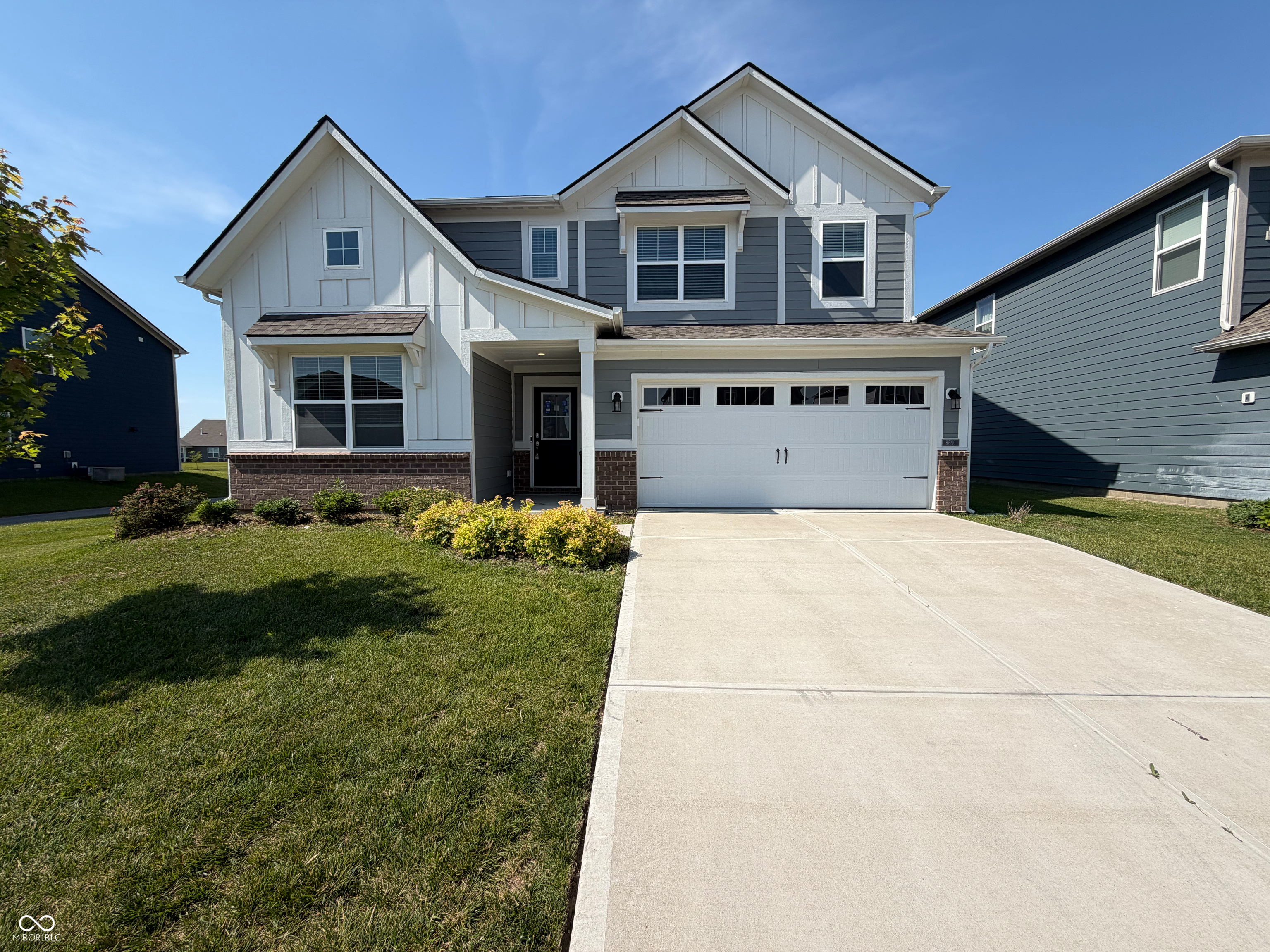8691 Laurelton Place Property Photo 1