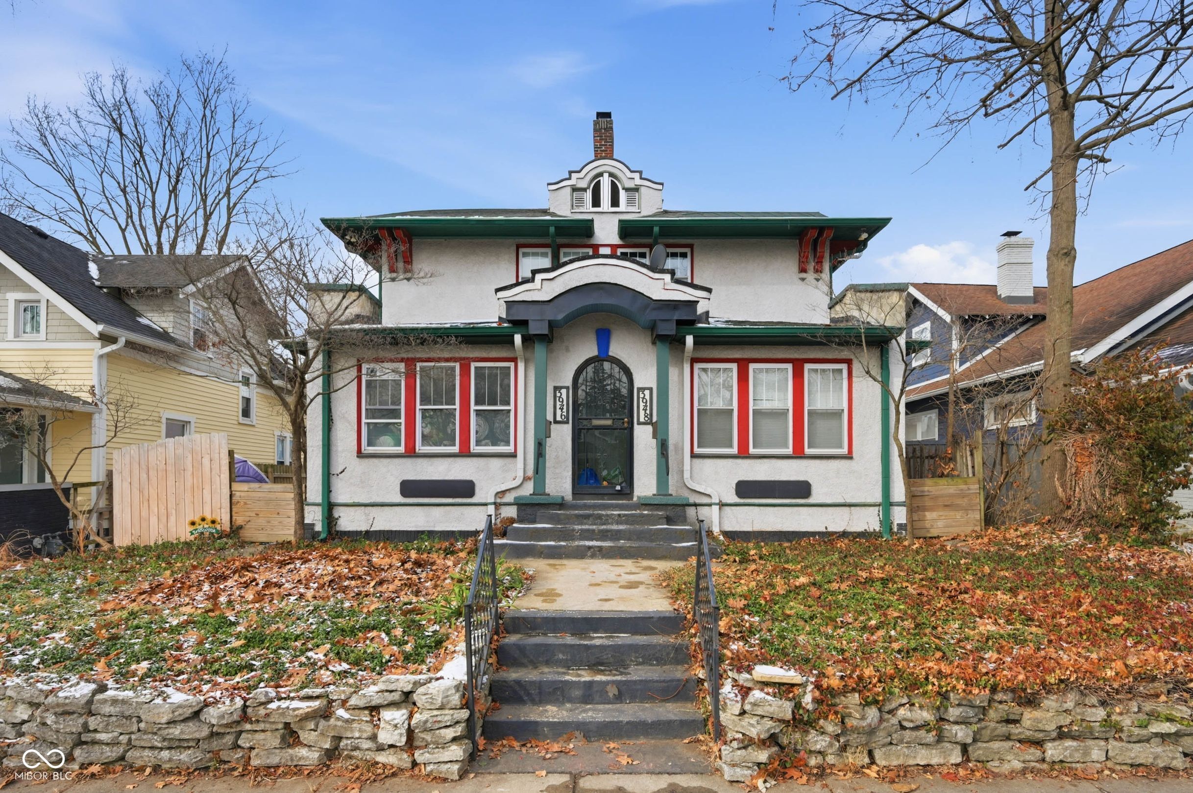 3946 N College Avenue Property Photo 1