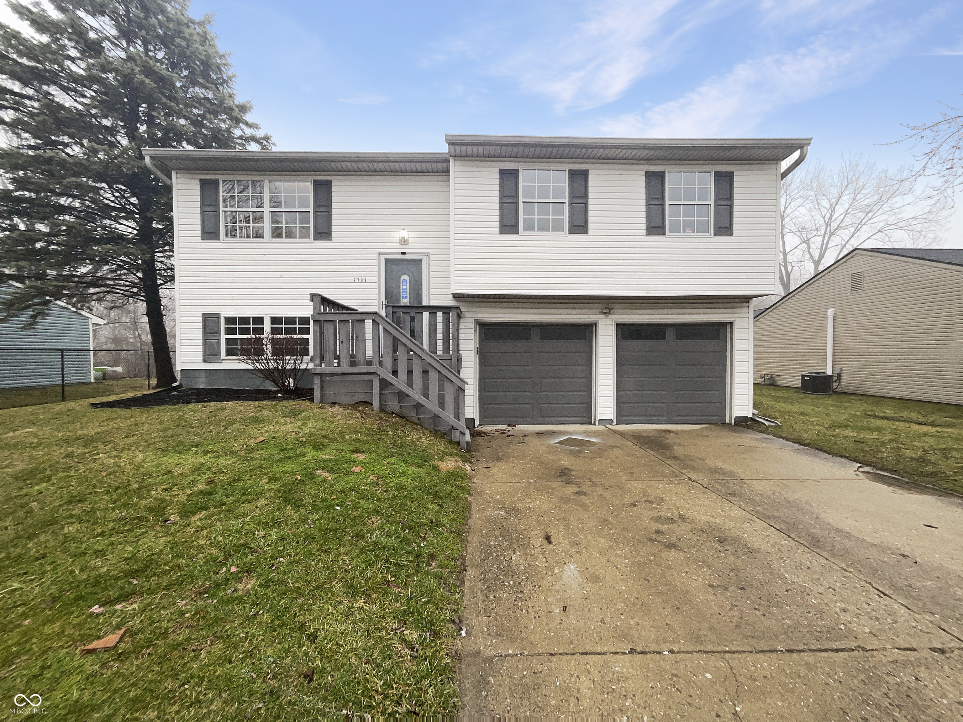 7739 Inverness Drive Property Photo 1